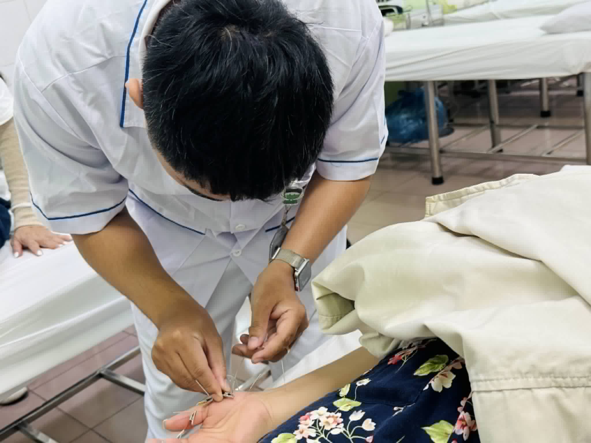 Trạm y tế - Ảnh 1.