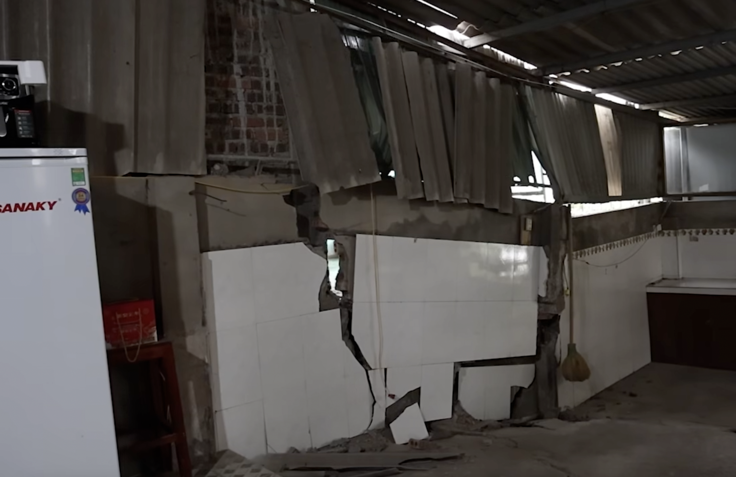 sông hồng - Ảnh 1.