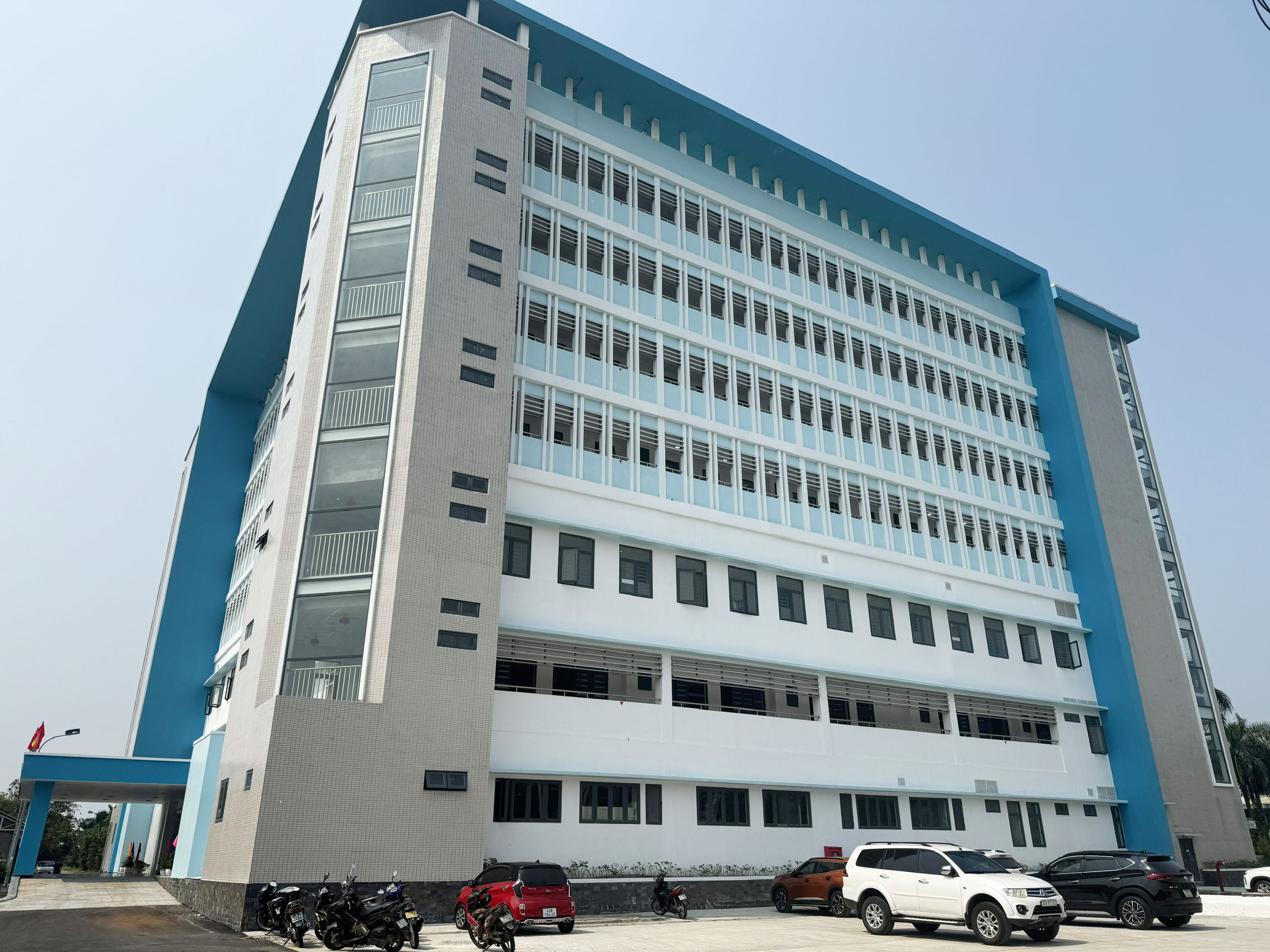 Đưa vào hoạt động Khu điều trị kỹ thuật cao ở Đà Nẵng 178 tỉ - Ảnh 1.