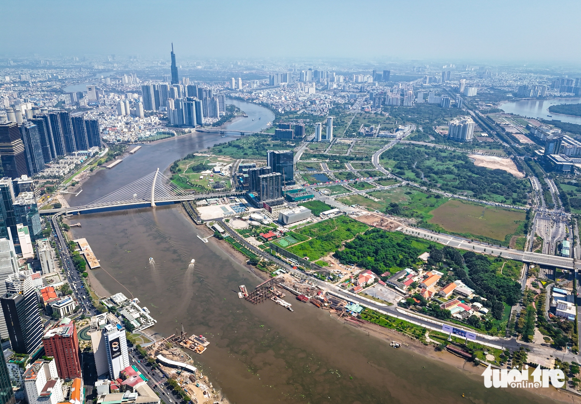 Đề xuất khởi công 4 dự án dịp 30-4: Quảng trường trung tâm, đường sắt Bến Thành - Thủ Thiêm - Ảnh 1.
