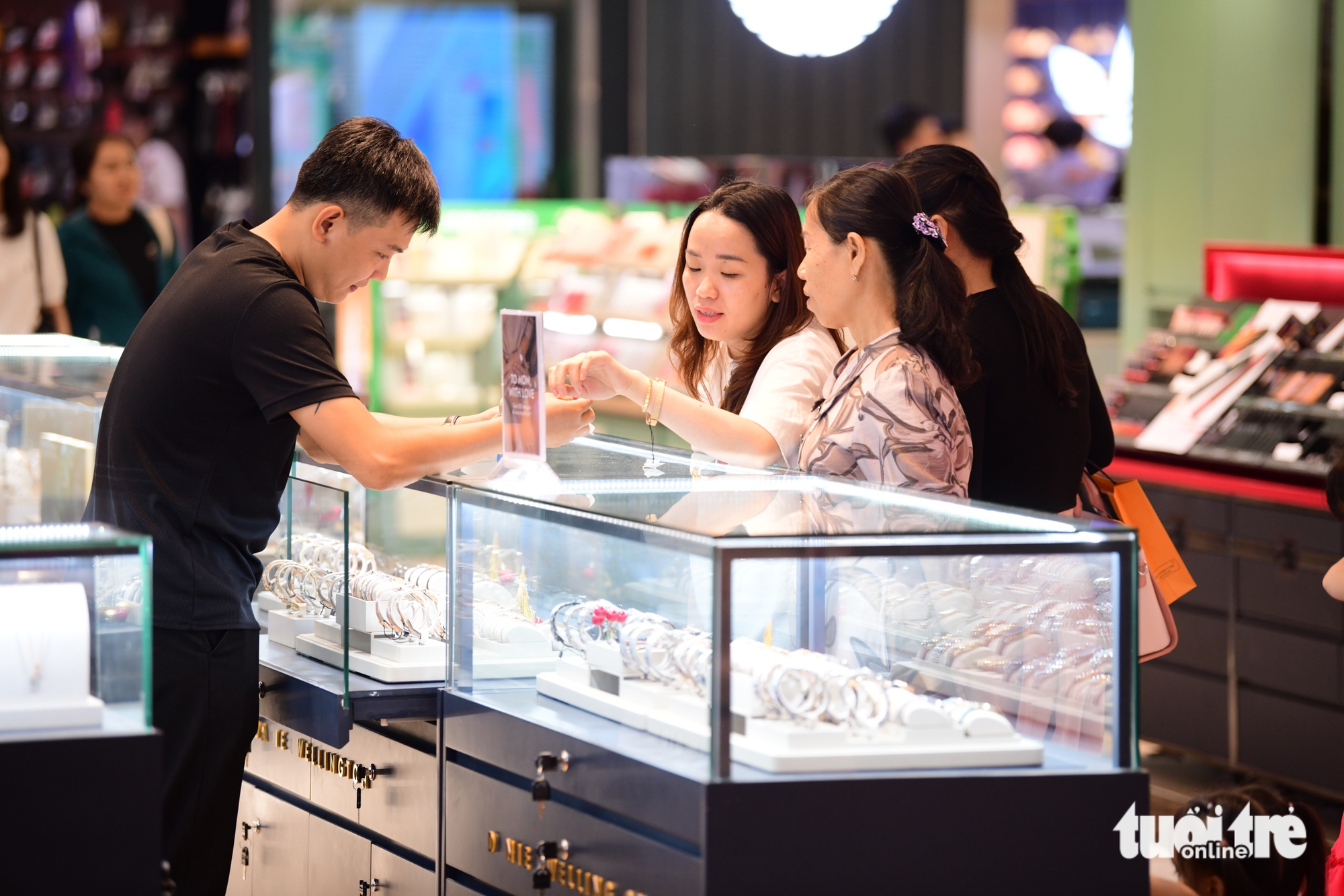 Việt Nam - Ảnh 2.