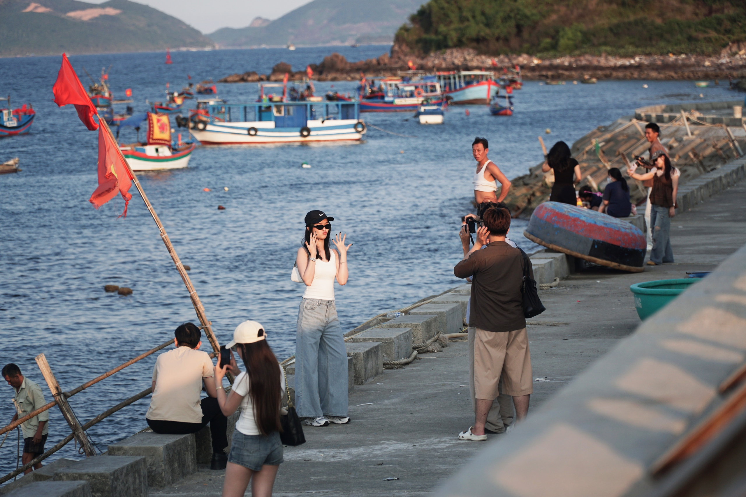 Những điểm check-in ở Nha Trang 'nổi rần rần trên mạng' - Ảnh 1.