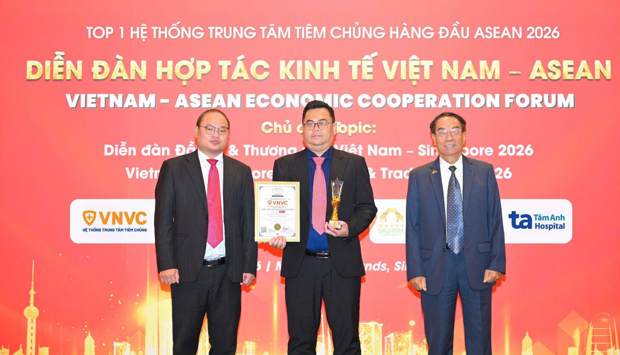 VNVC đạt danh vị Hệ thống tiêm chủng Top 1 Đông Nam Á - Ảnh 1.