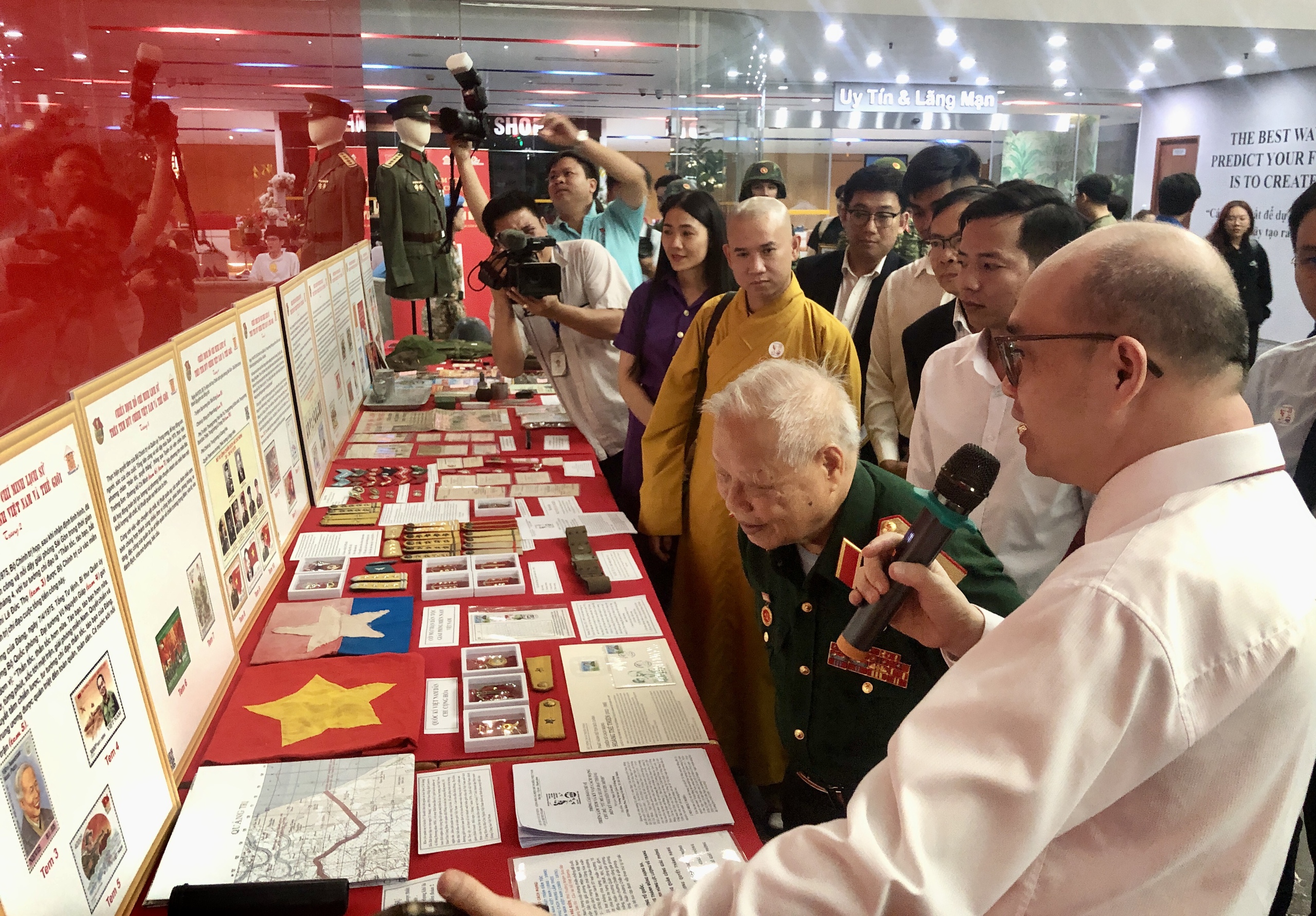 kỷ vật - Ảnh 1.