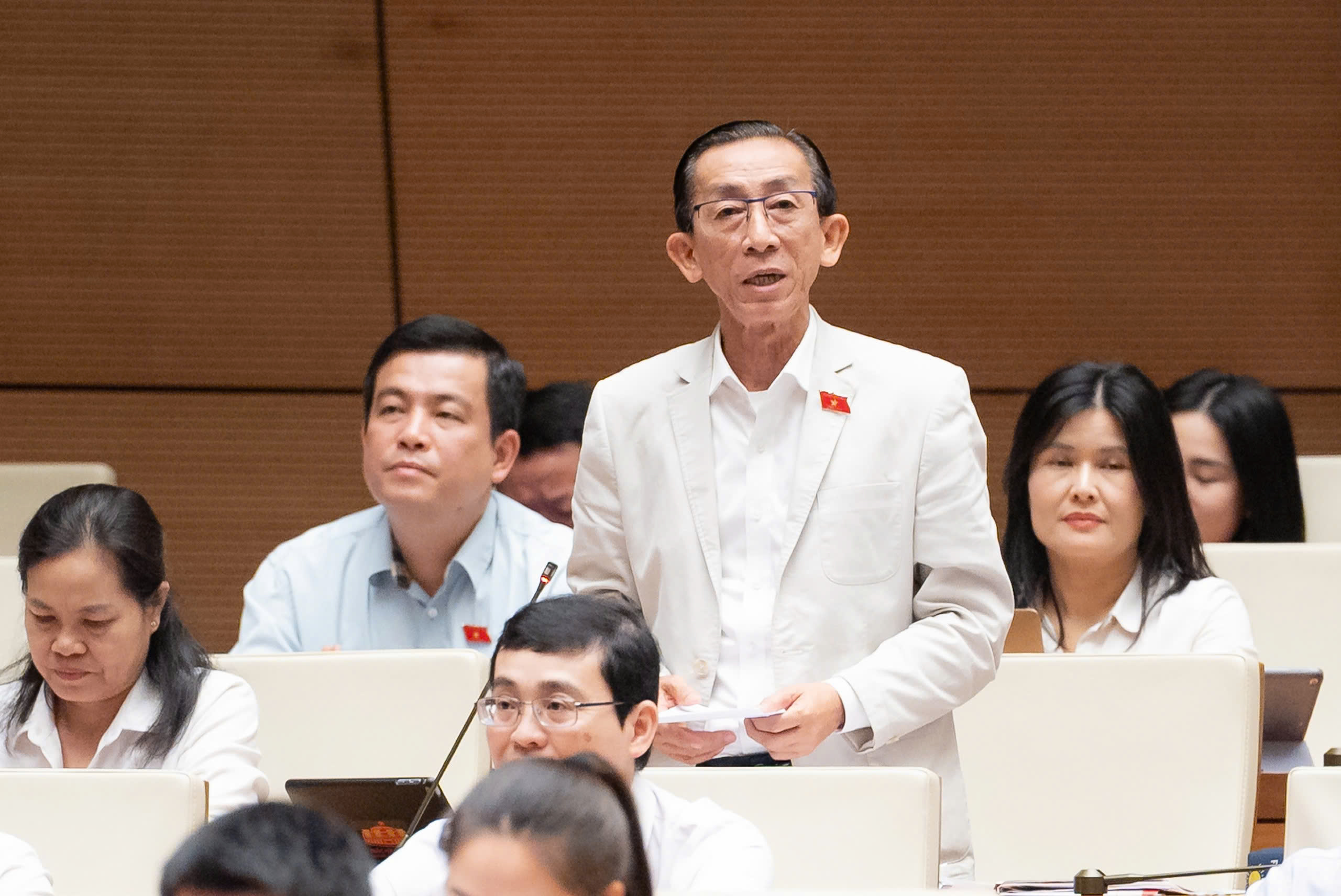 Có quy mô kinh tế chiếm 5% GDP, làm gì để Đồng Nai là cực tăng trưởng khi lên thành phố? - Ảnh 1.