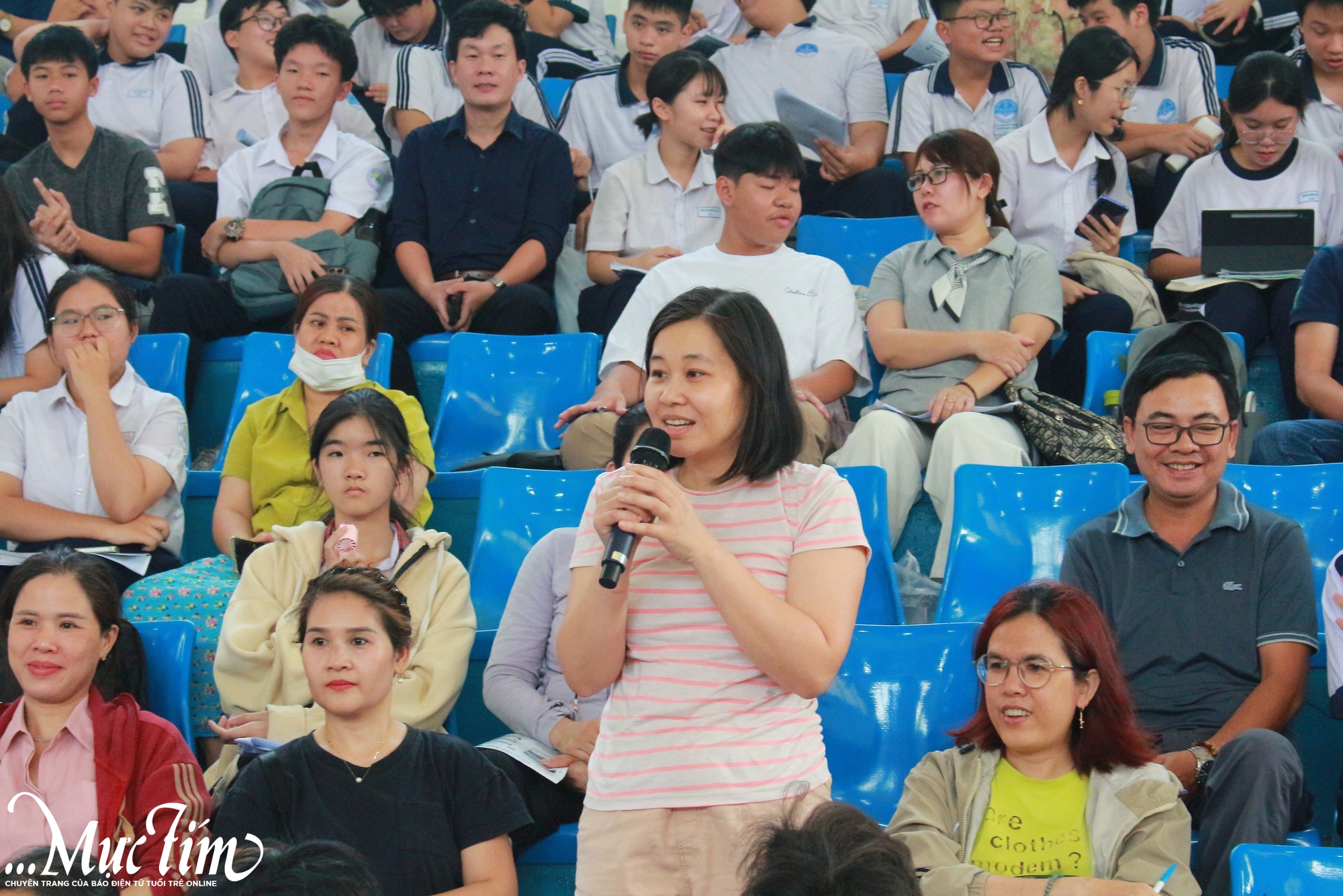 Trường THPT chuyên Hùng Vương giải đáp thắc mắc 'nóng' về tuyển sinh- Ảnh 2.