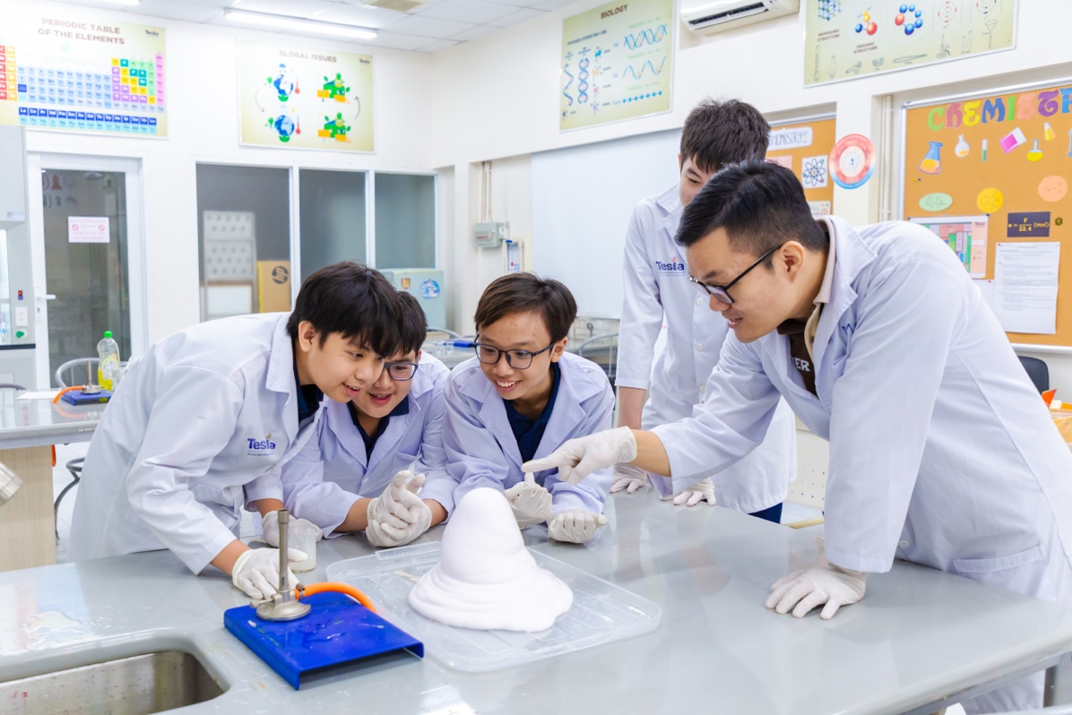 Giáo dục sáng tạo: không chỉ ‘theo kịp’, mà còn chủ động - Ảnh 1.