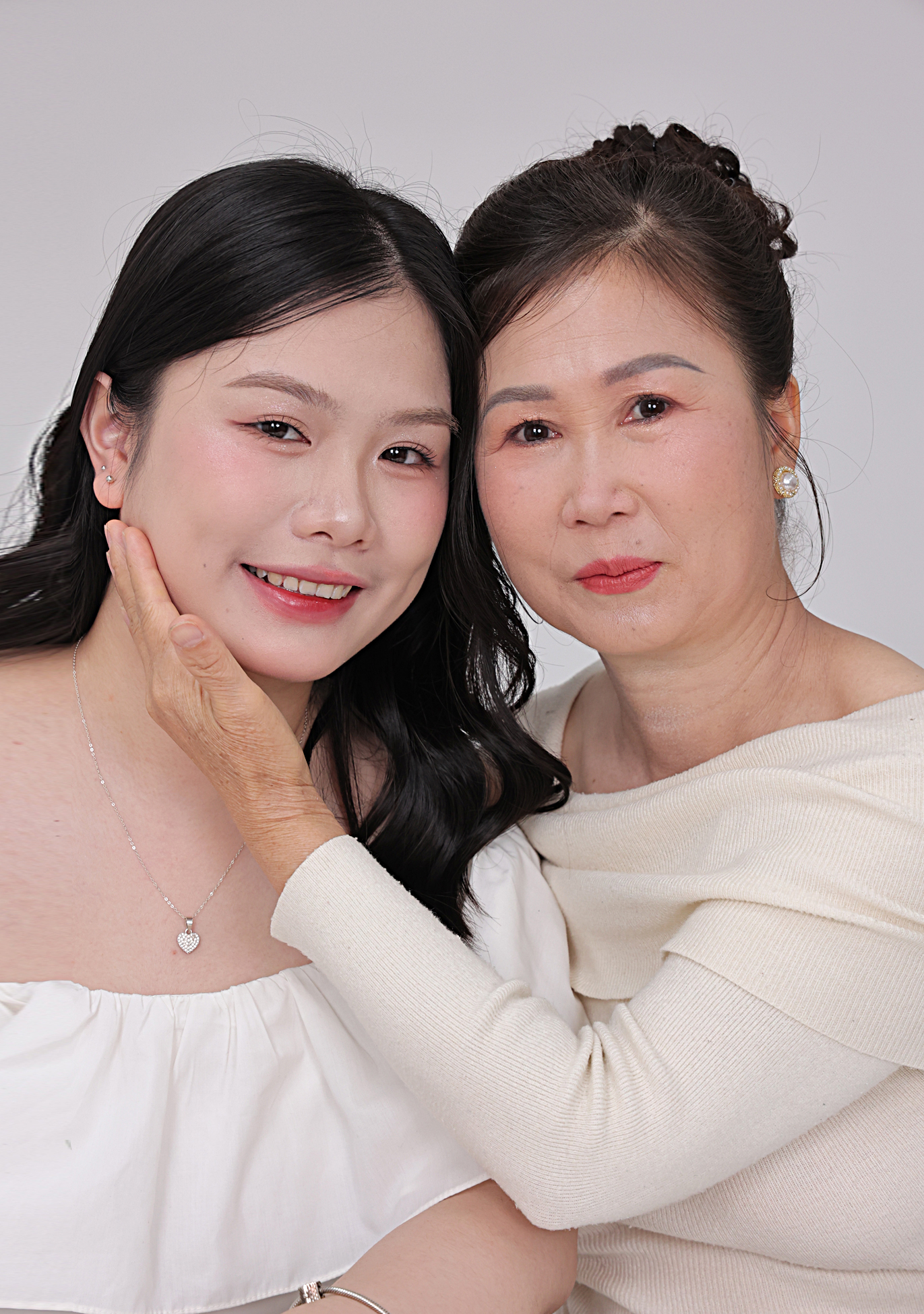 cha mẹ lên mạng - Ảnh 1.