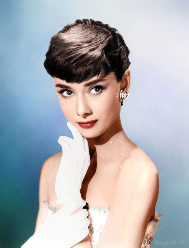 Audrey Hepburn - Ảnh 1.