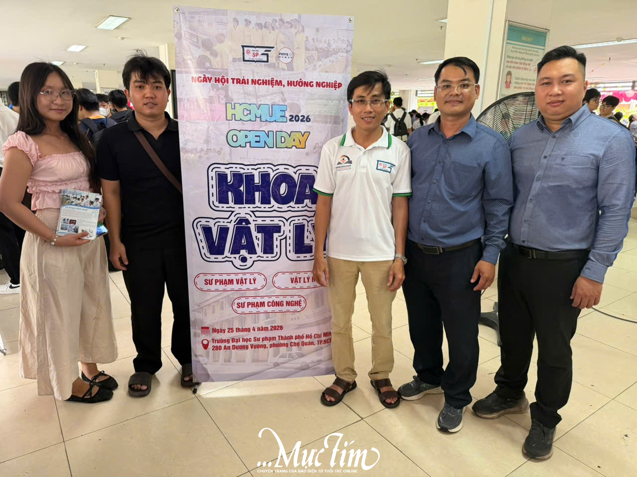 Trường đại học Sư phạm TP.HCM đón học sinh đến trải nghiệm làm sinh viên- Ảnh 3.