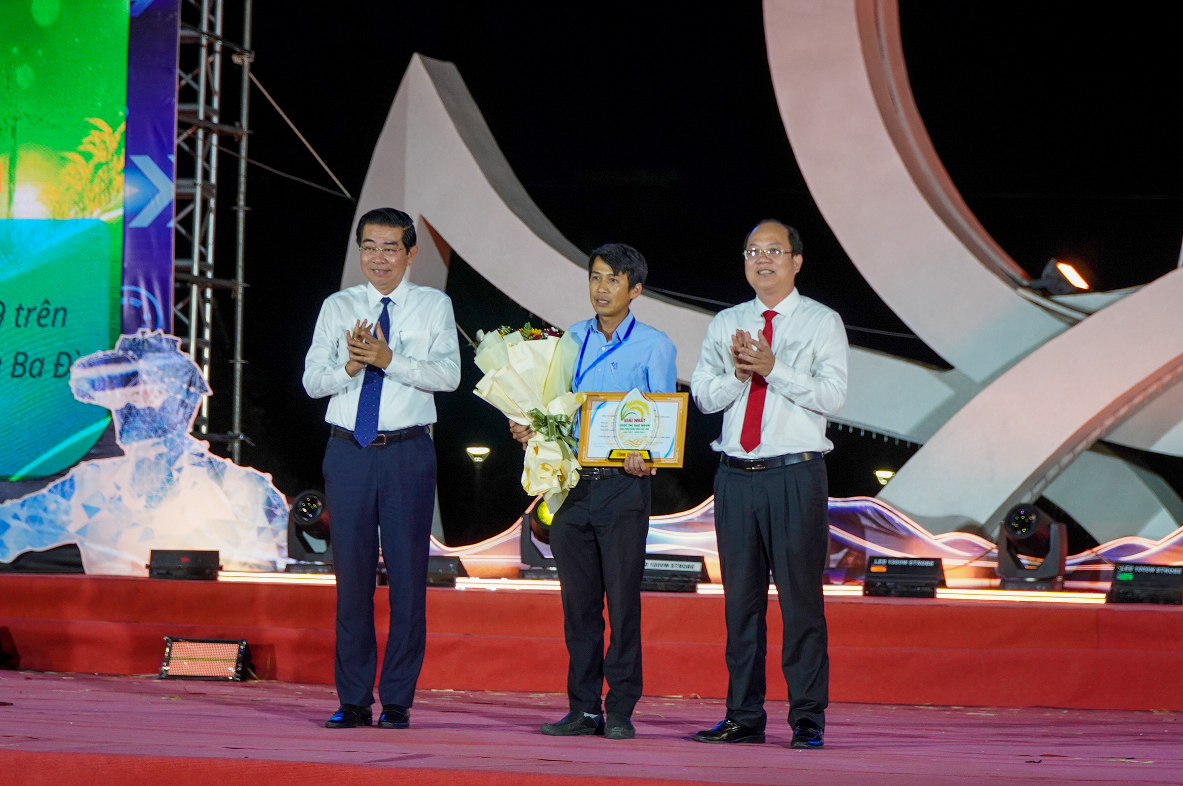 Gạo BL9 lúa tôm Cà Mau đoạt giải gạo ngon nhất Đồng bằng sông Cửu Long - Ảnh 4.