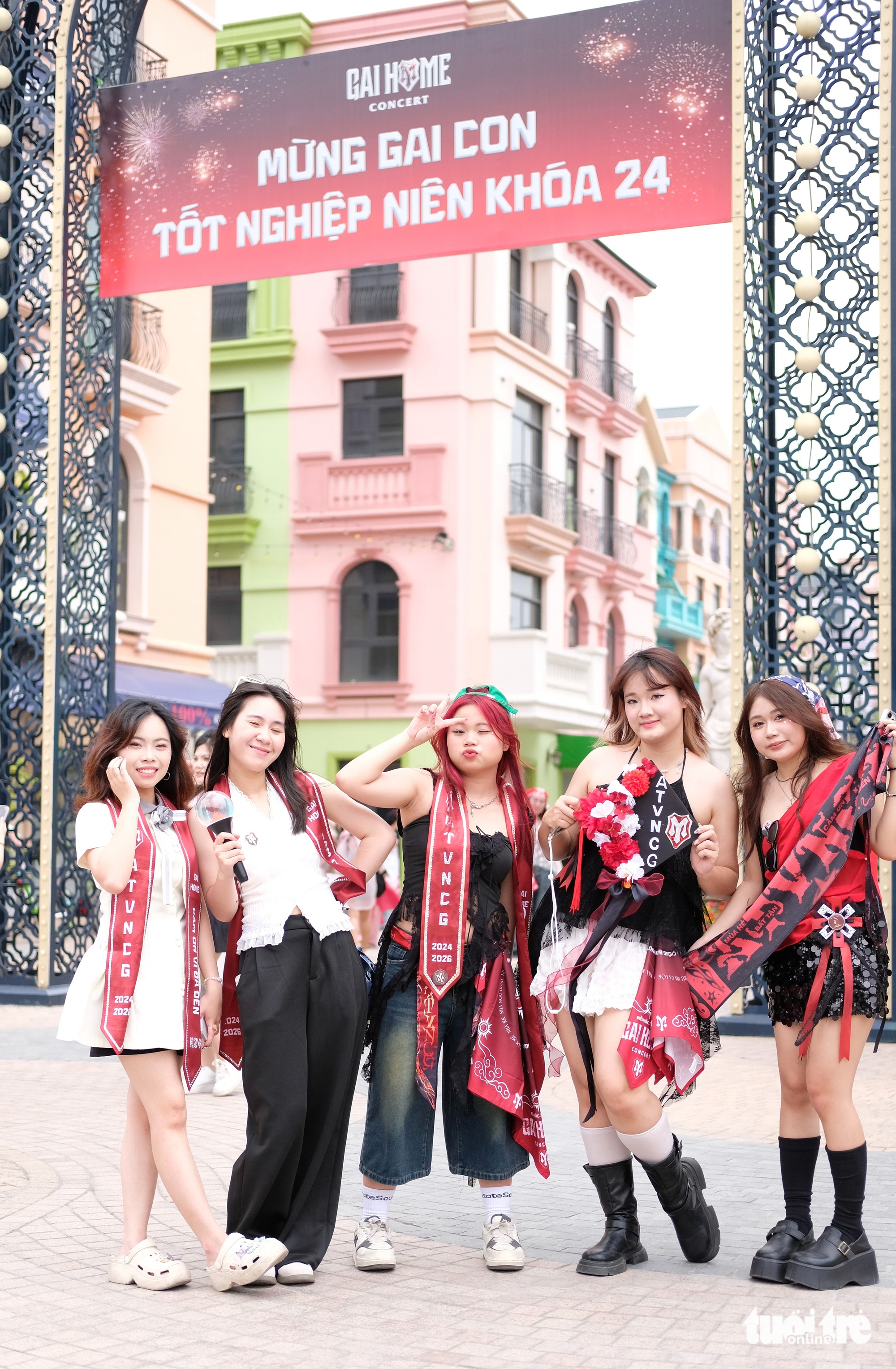 Gai home conce - Ảnh 3.