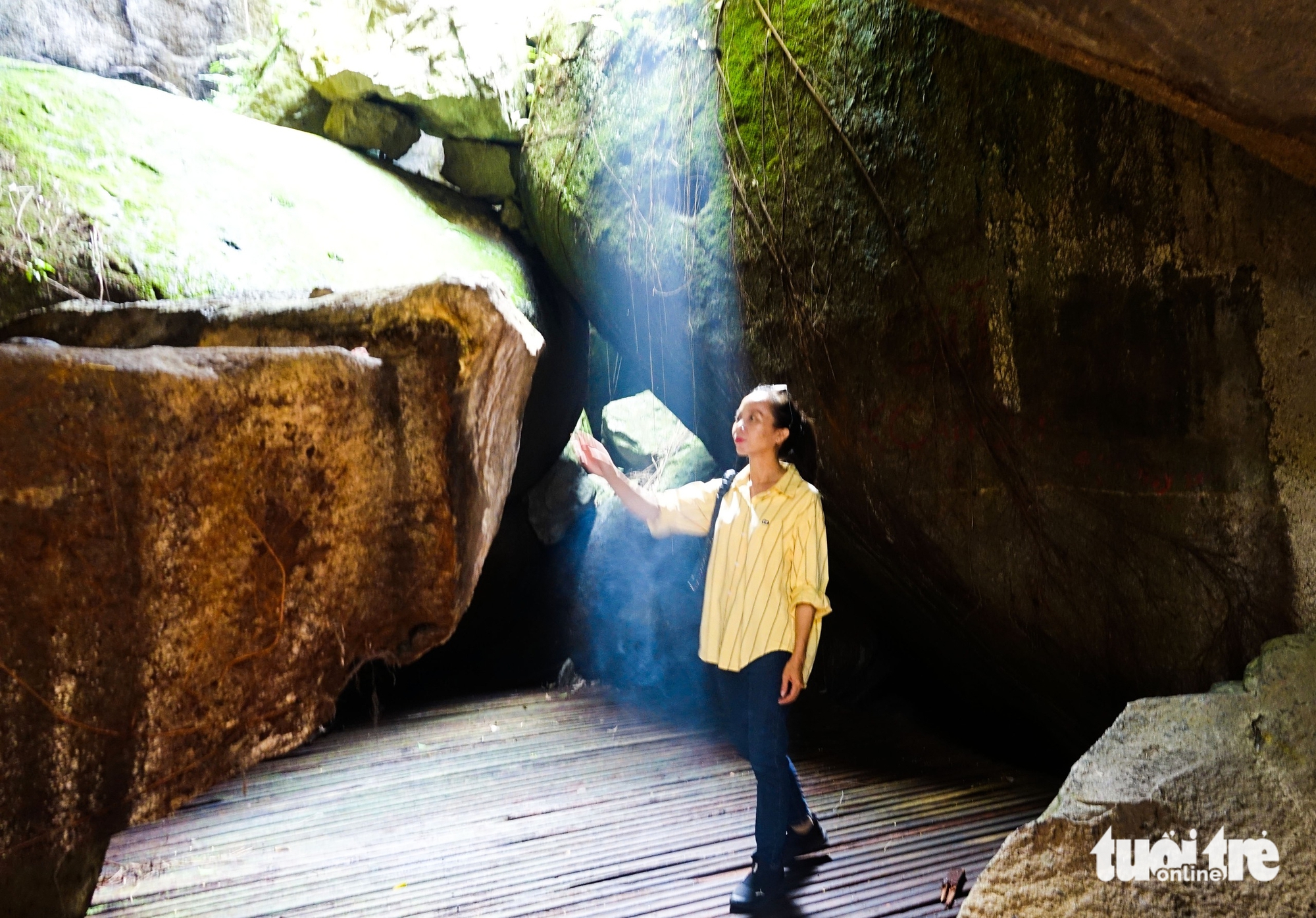 Lạc vào ‘xứ sở thần tiên’ An Giang dịp lễ, du khách chơi đâu mới hết bài? - Ảnh 2.