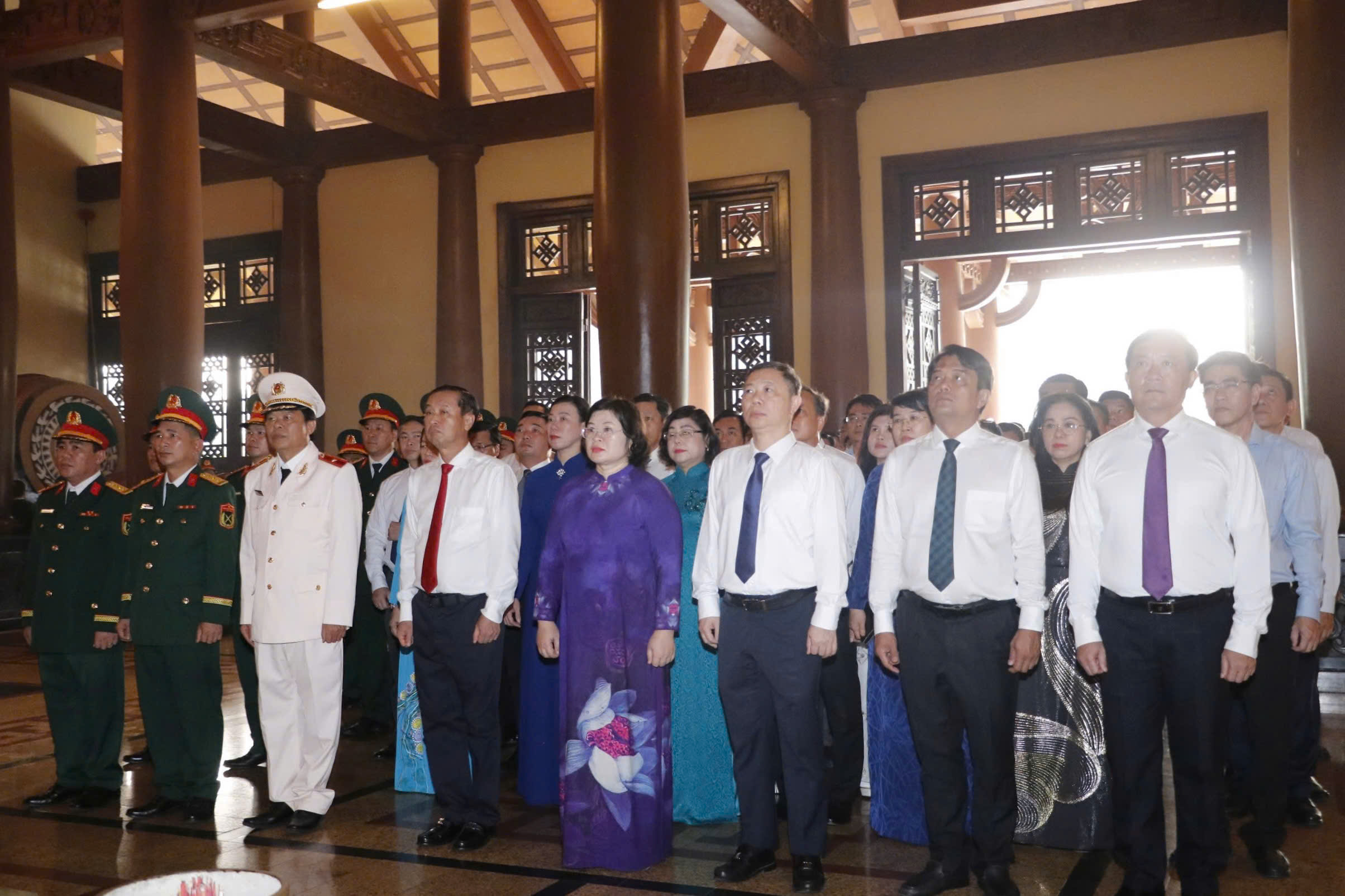 dâng hương - Ảnh 18.