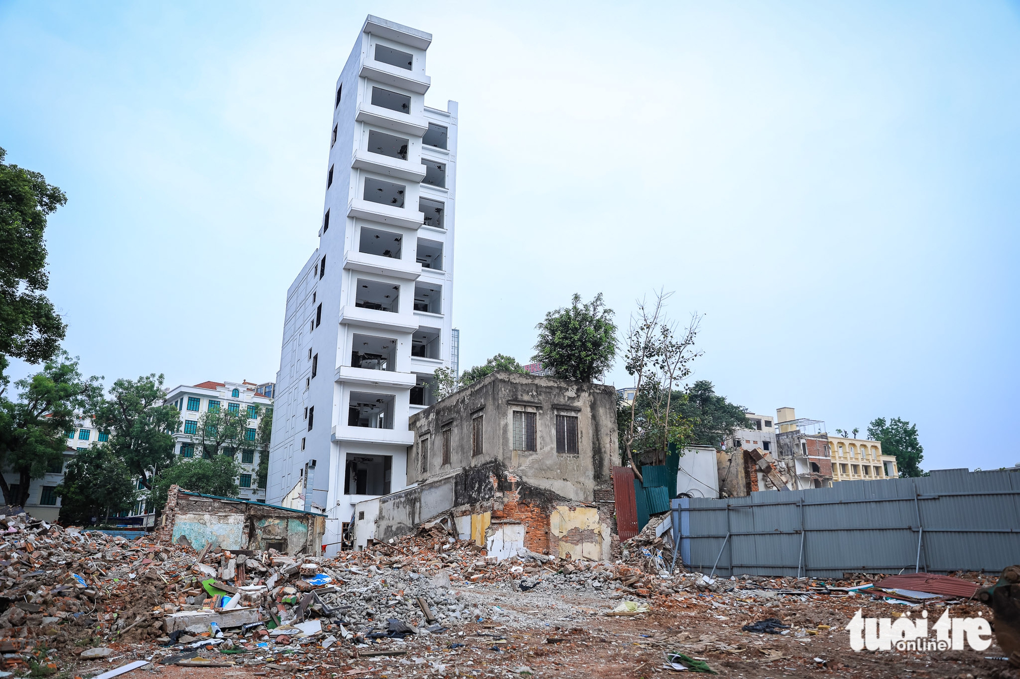 Lộ diện khu đất 'kim cương' làm quảng trường phía Đông hồ Gươm khi vừa phá dỡ loạt công trình - Ảnh 7.