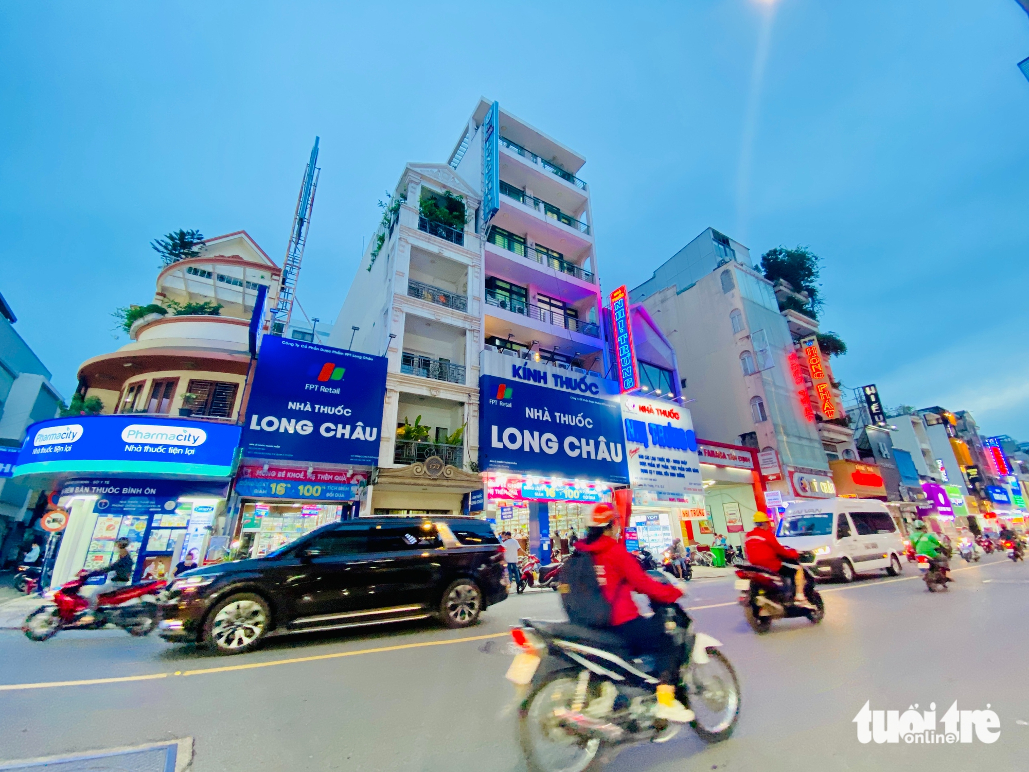 Long Châu - Ảnh 1.