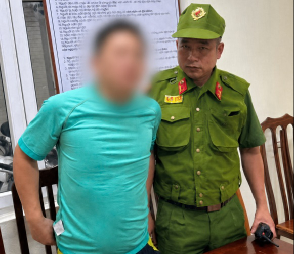 Cảnh sát phản ứng nhanh can thiệp kịp thời vụ bạo hành vợ tại Hà Nội