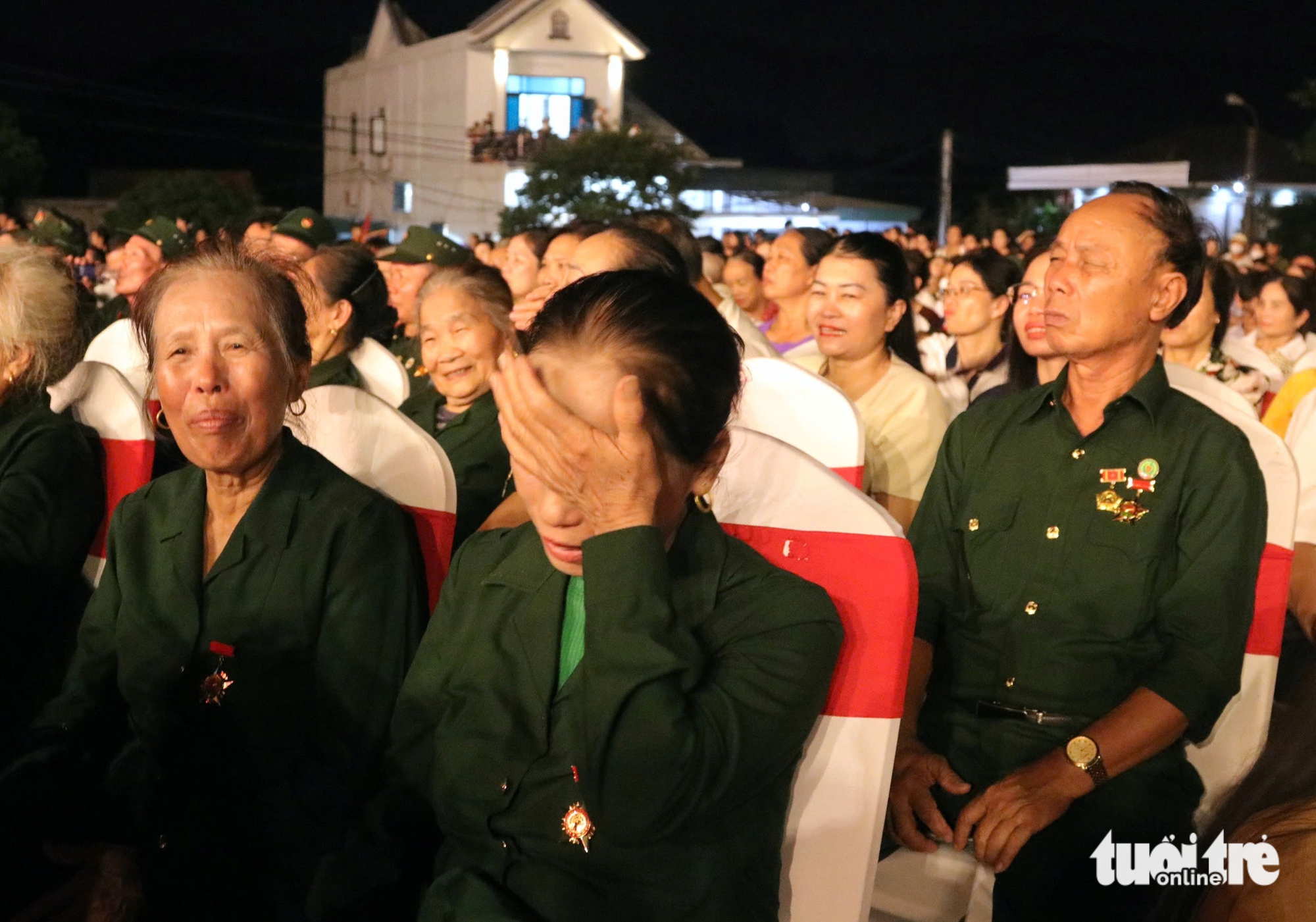 Sự kiện bi tráng ở hang Hỏa Tiễn nhắc nhở trách nhiệm của thế hệ hôm nay - Ảnh 2.