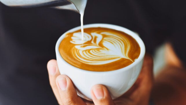 Bất ngờ: Cà phê không caffeine vẫn cải thiện trí não - Ảnh 1.