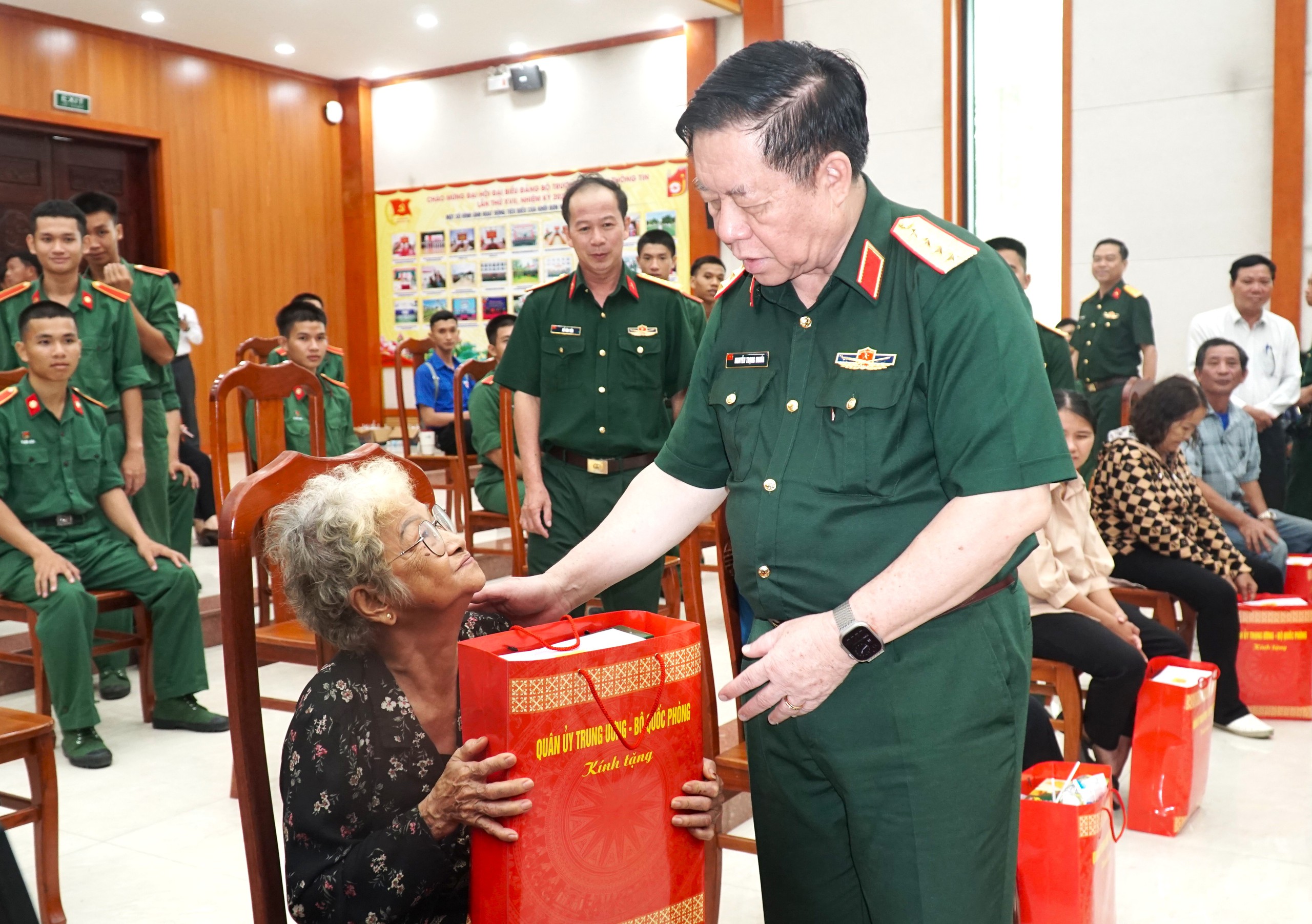 Đại tướng Nguyễn Trọng Nghĩa - Ảnh 1.