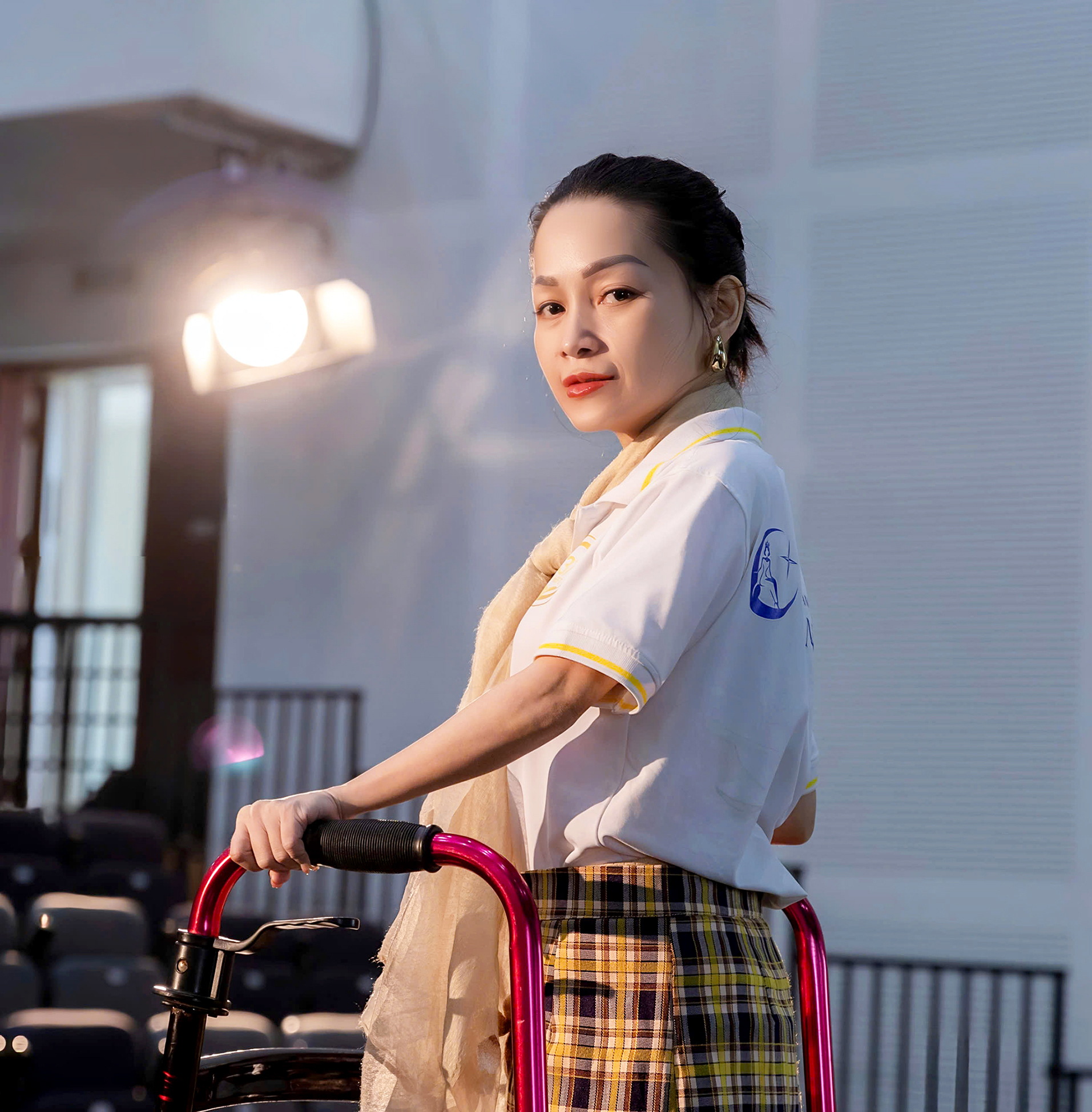 Thiên thần 6 chân - Ảnh 1.