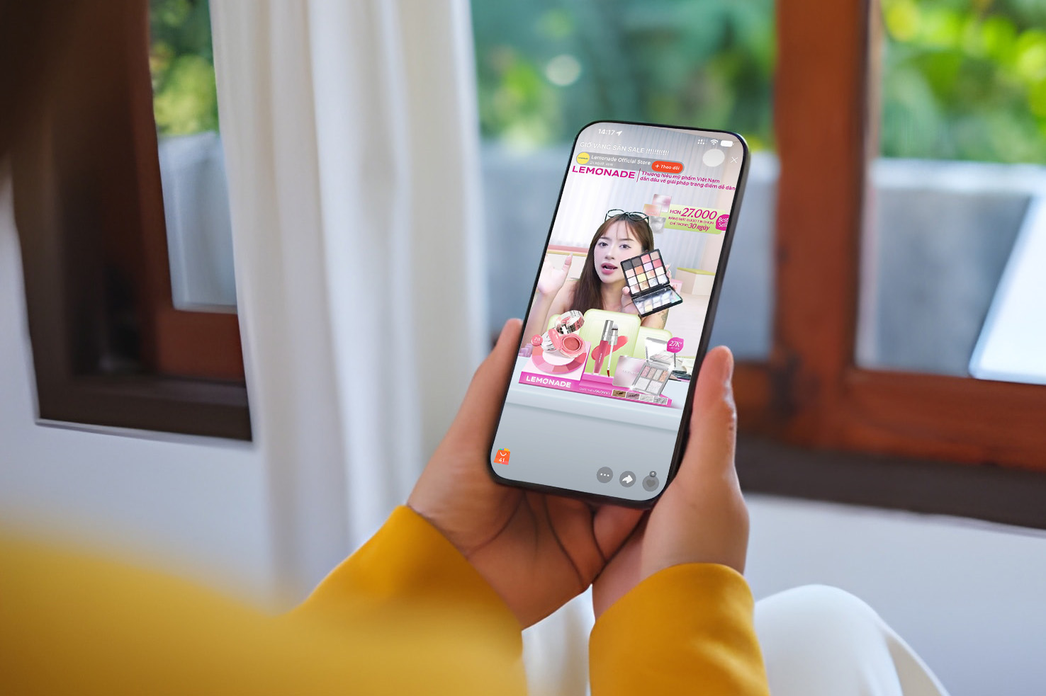 Bên trong 'cỗ máy tăng trưởng' TMĐT của thương hiệu lớn - Ảnh 1.