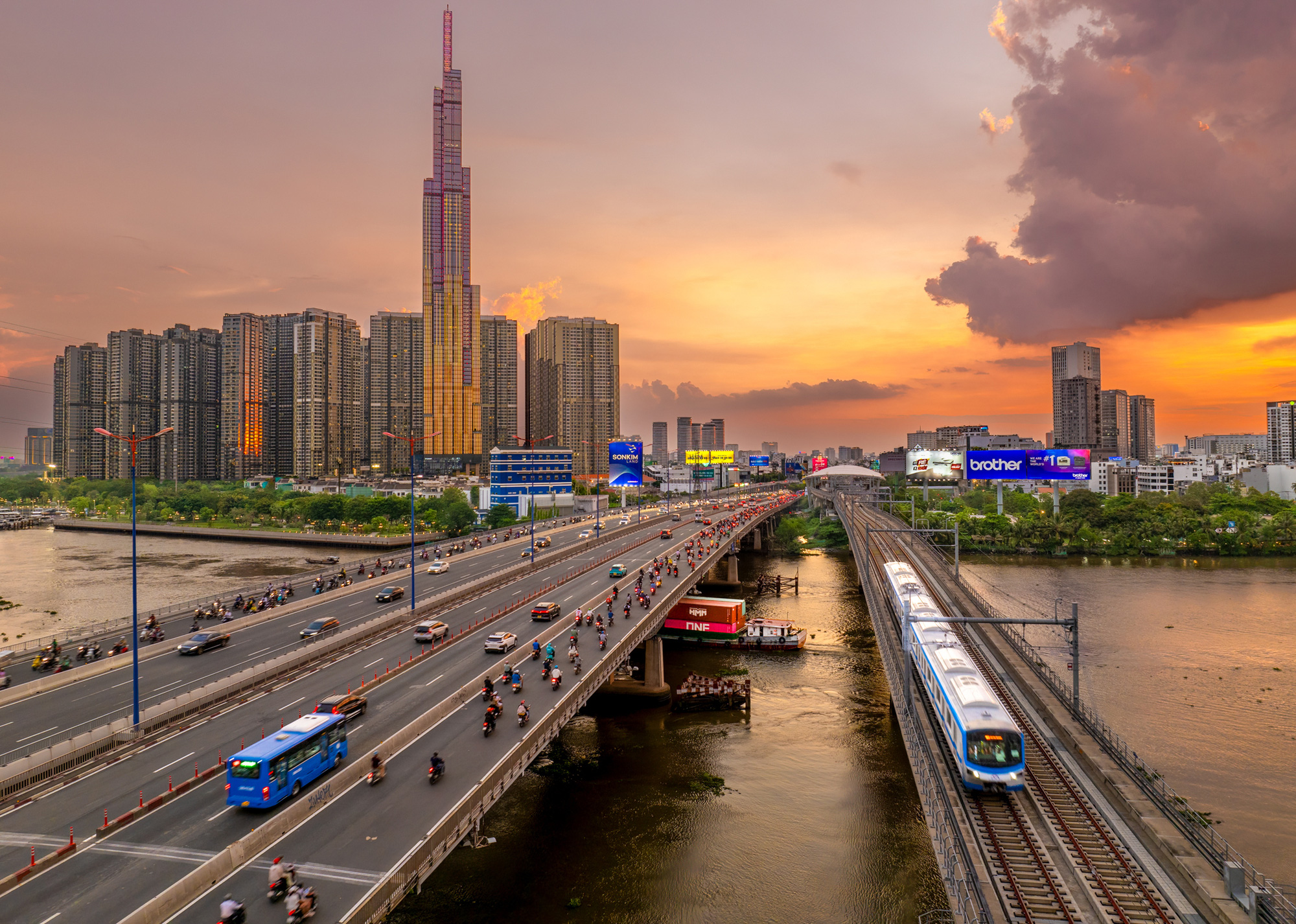 Liên hoan ảnh nghệ thuật khu vực TP.HCM lần thứ 16: Tự hào thành phố mang tên Bác