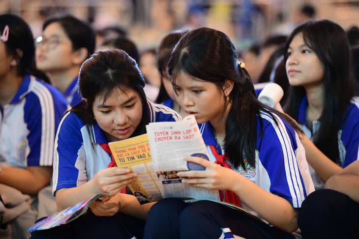 TP.HCM công bố chỉ tiêu lớp 10 công lập năm học 2026-2027- Ảnh 1.