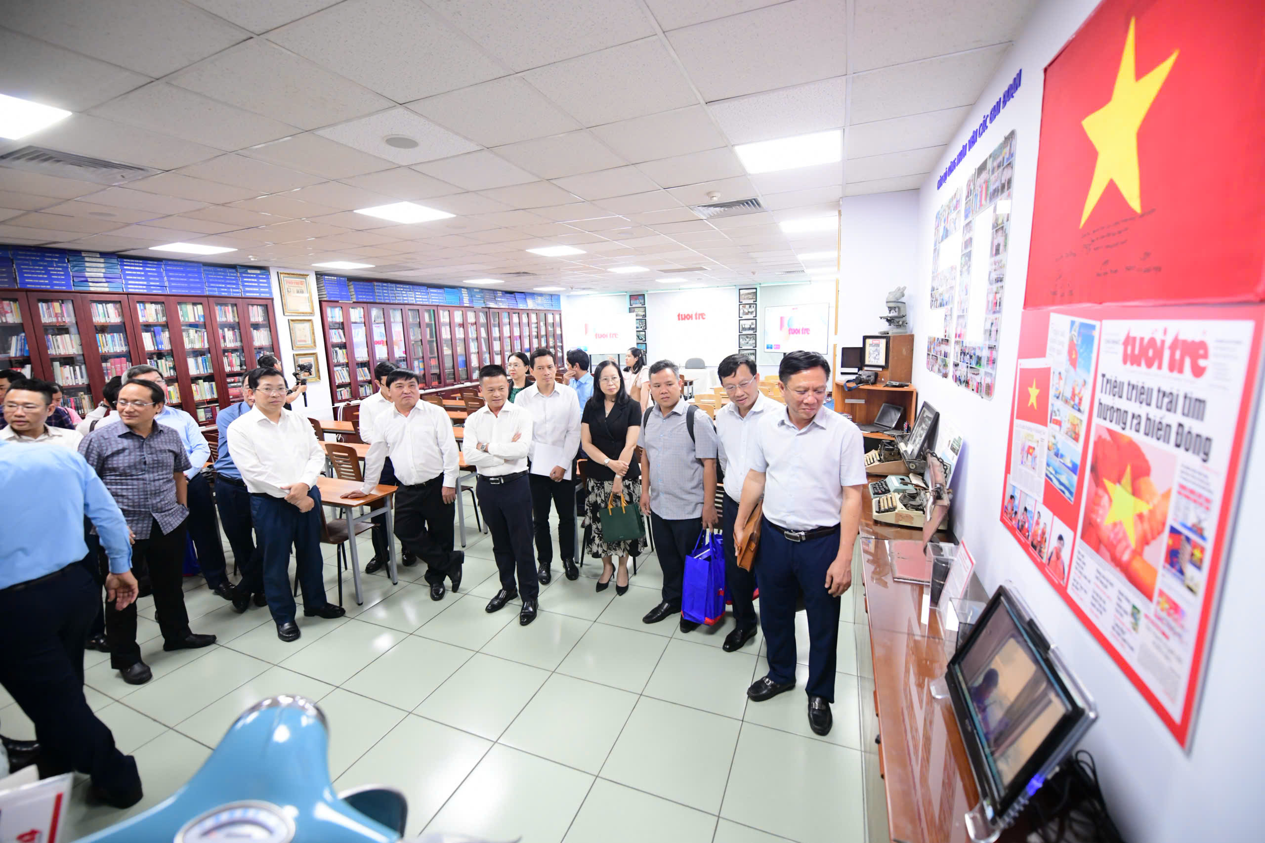 Tuổi Trẻ - Ảnh 7.