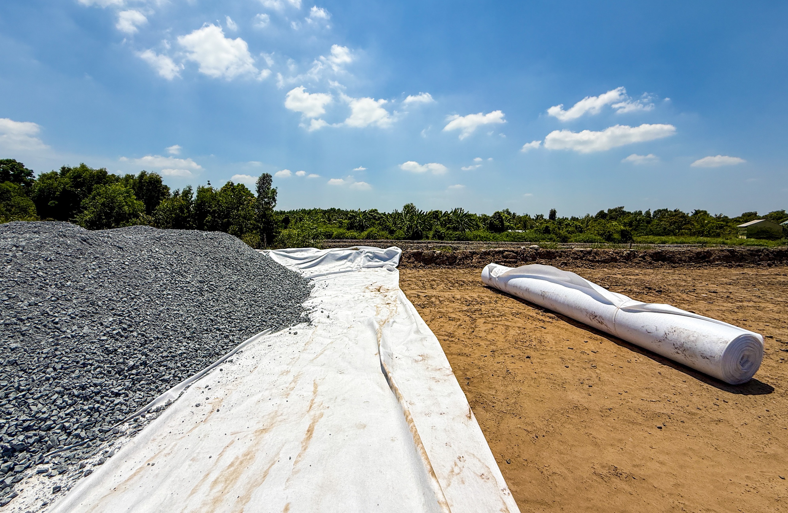 UBND TP.HCM chỉ đạo khẩn sau phản ánh của Tuổi Trẻ về thế khó ngày về đích của vành đai 3 phía tây - Ảnh 1.