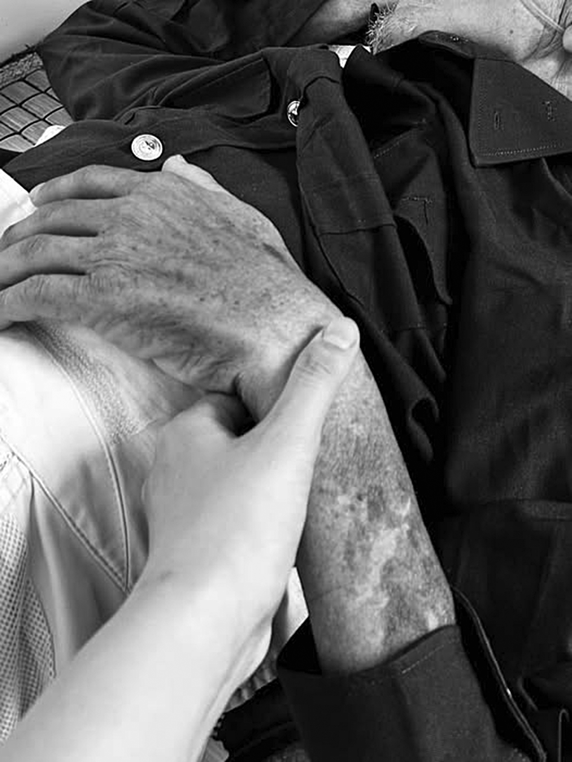 kỷ vật - Ảnh 1.