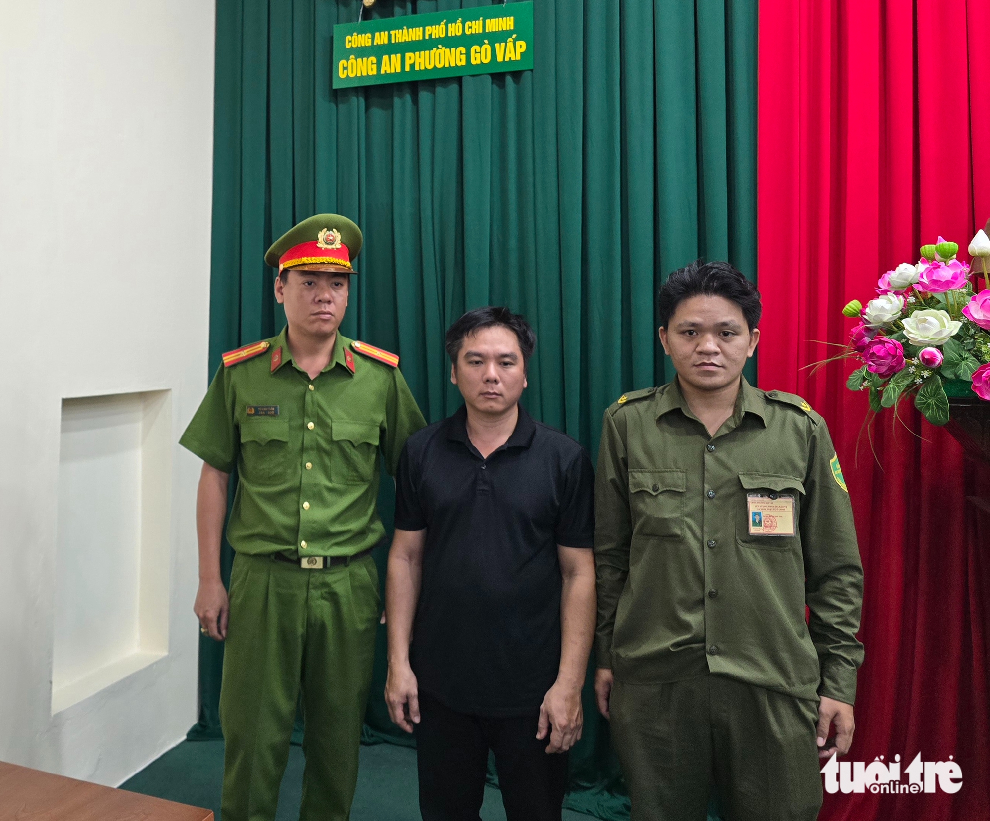 cướp điện thoại - Ảnh 1.