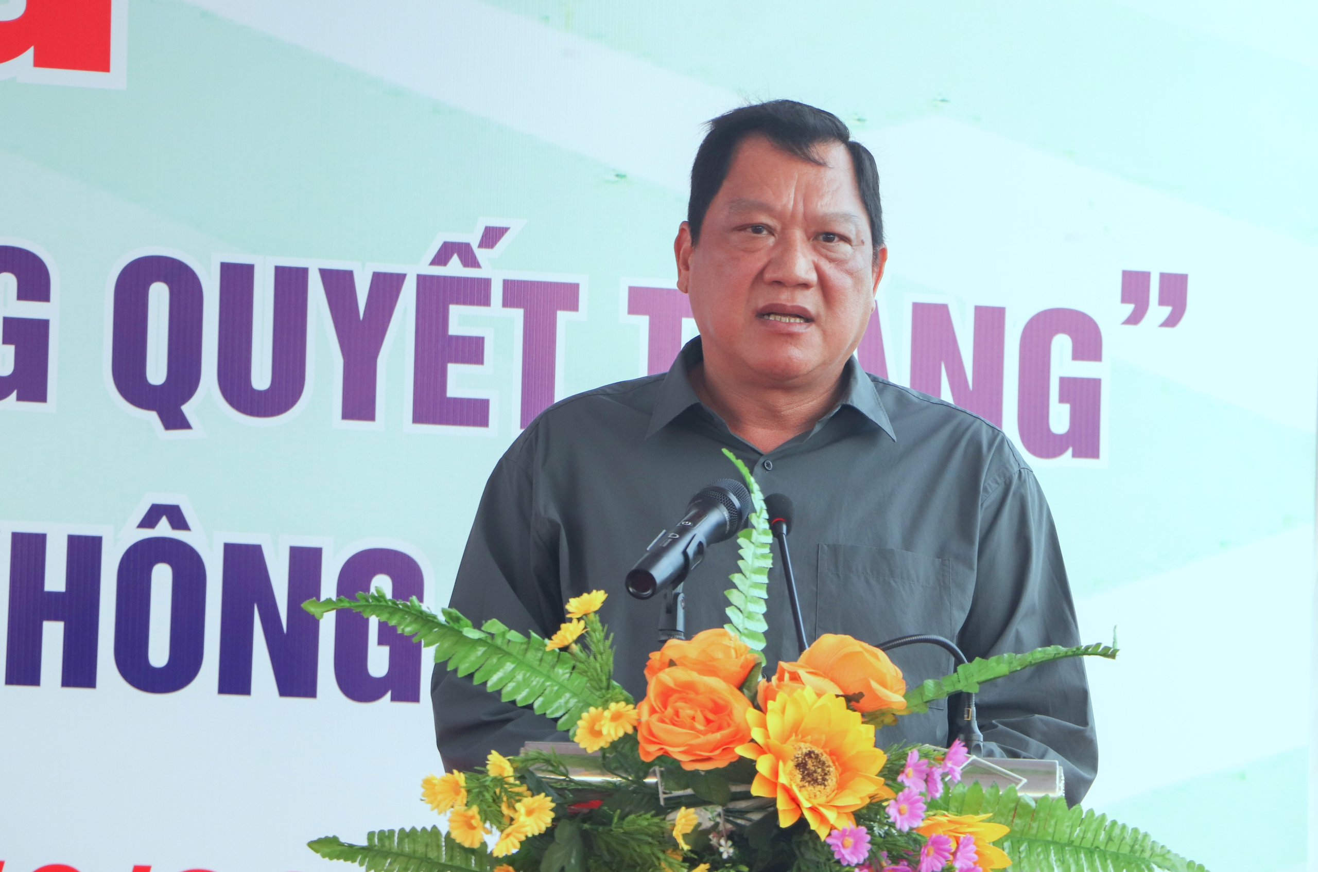 Gỡ vướng vật liệu cho dự án sân bay Cà Mau 2.400 tỉ - Ảnh 1.