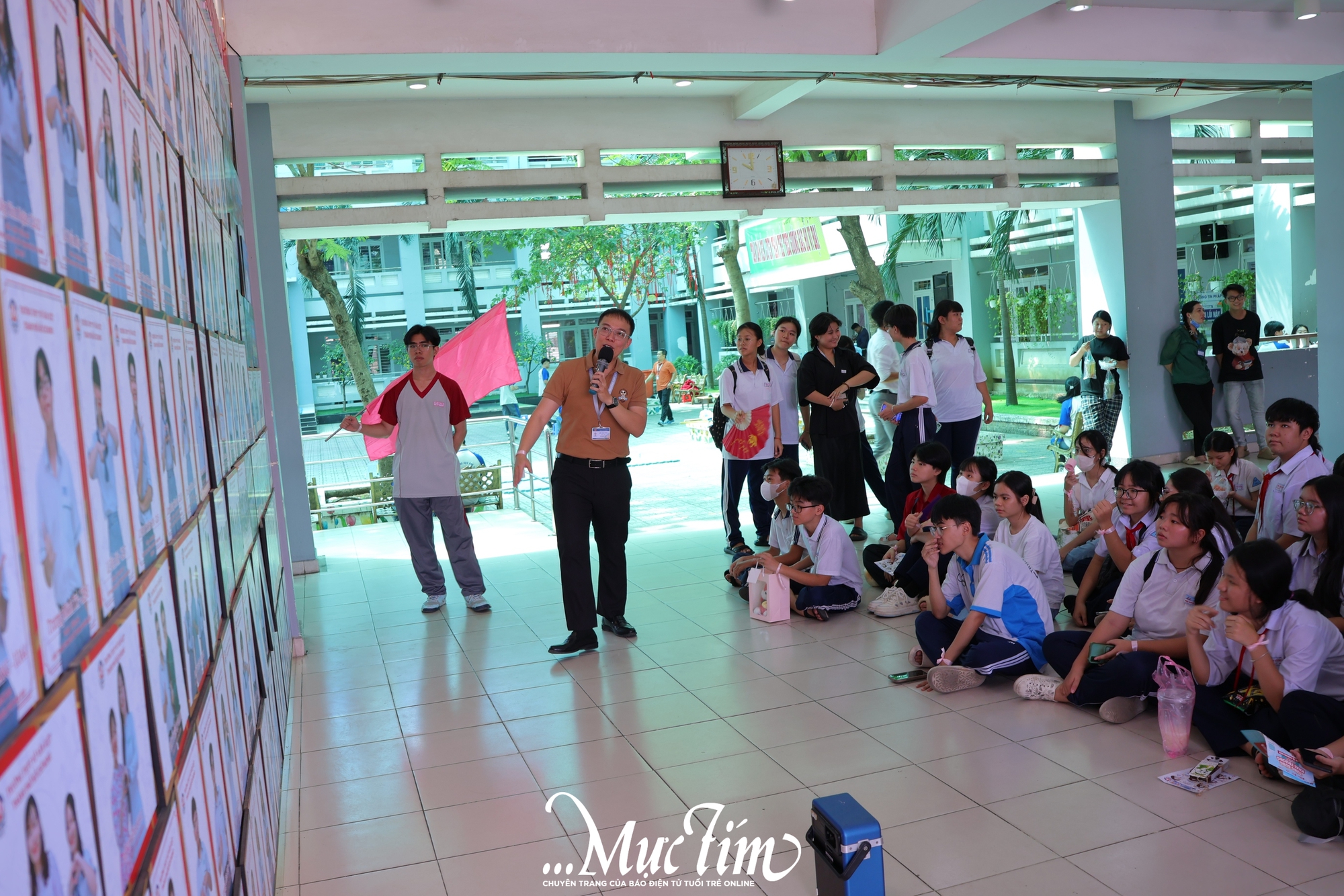 800 teen lớp 9 'lên tàu', làm học sinh Trường THPT Võ Văn Kiệt- Ảnh 12.