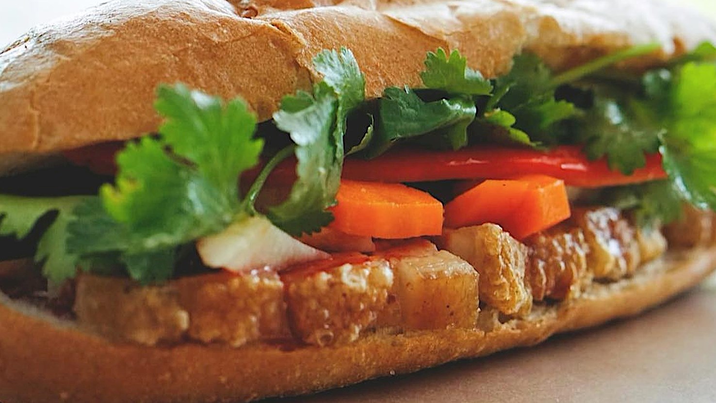 Bánh mì - Ảnh 1.