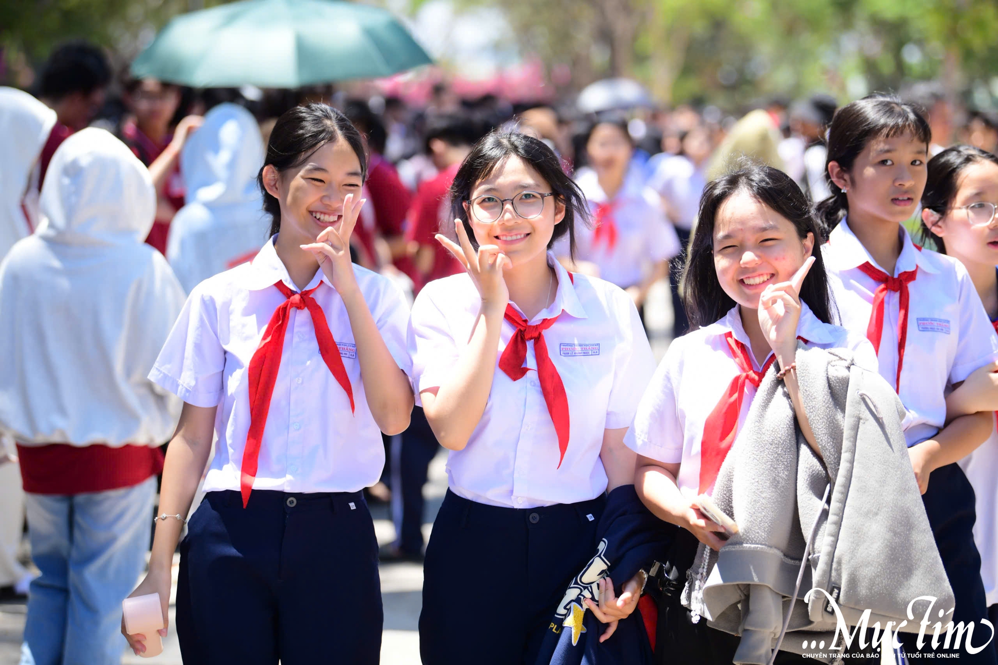 Ngày hội Tự tin vào lớp 10 tại Trường THPT chuyên Lê Quý Đôn: gỡ rối nhiều thắc mắc cho học sinh - Ảnh 1.