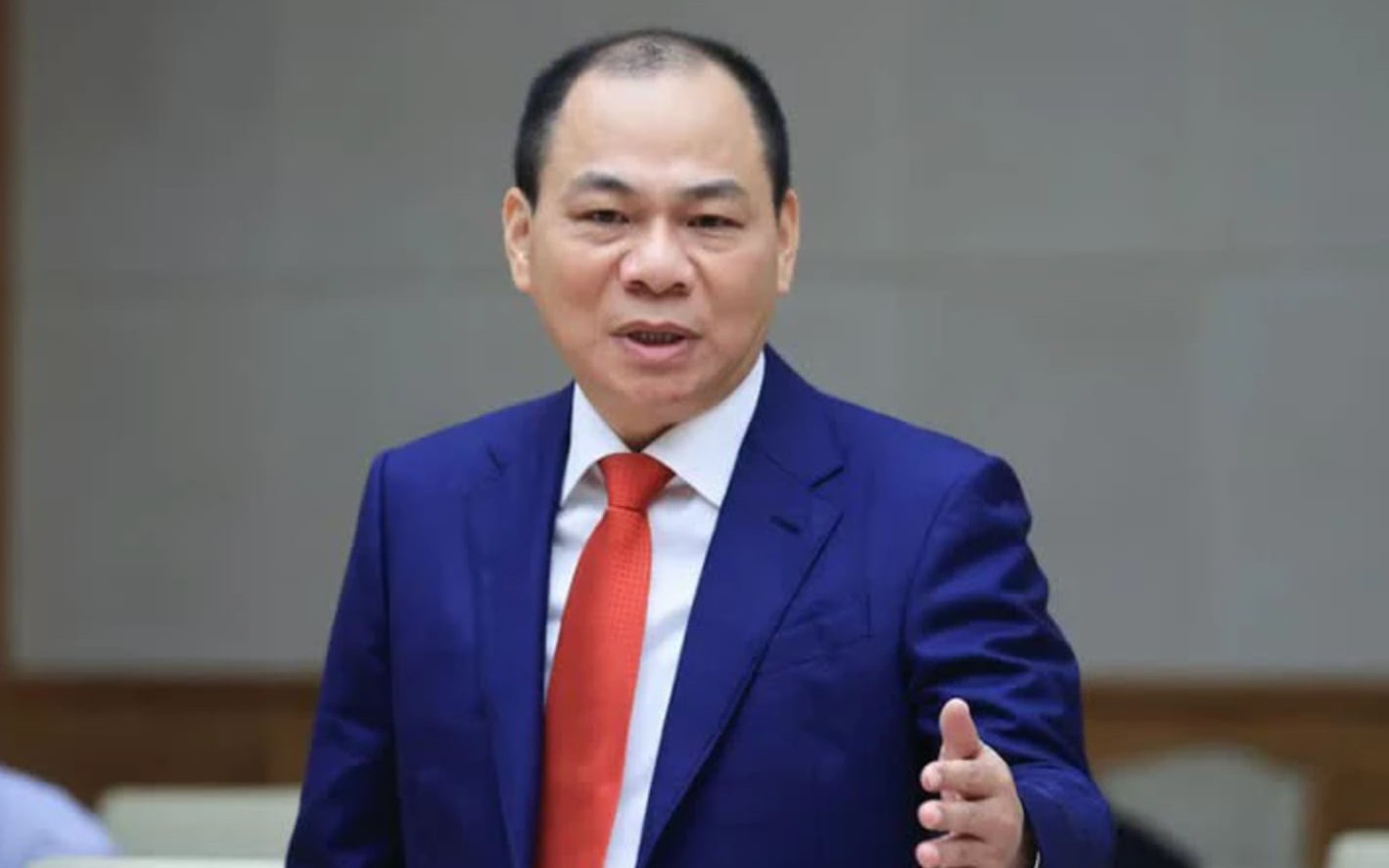Vietnam’s Pham Nhat Vuong jumps to 69th on Forbes rich list as Vingroup shares rise- Ảnh 2.