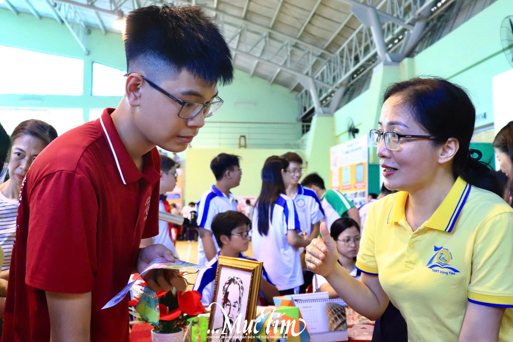 Trải nghiệm không gian khoa học đầy màu sắc tại Ngày hội Tự tin vào lớp 10 - Ảnh 2.