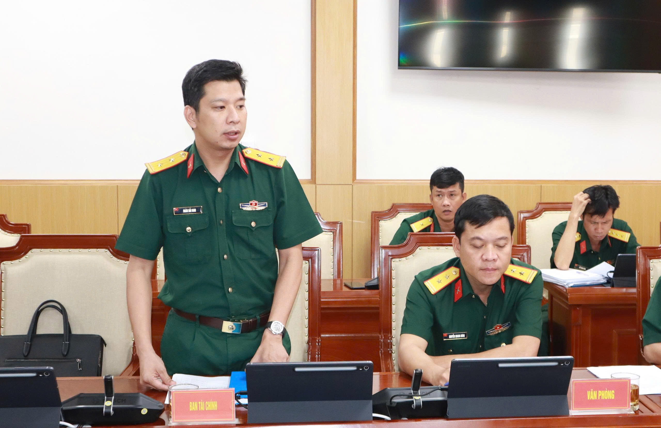 Đà Nẵng tăng cường lực lượng xây dựng trường nội trú biên giới