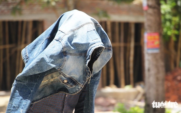 Extreme heat drives up stroke risk in Vietnam - Ảnh 1.