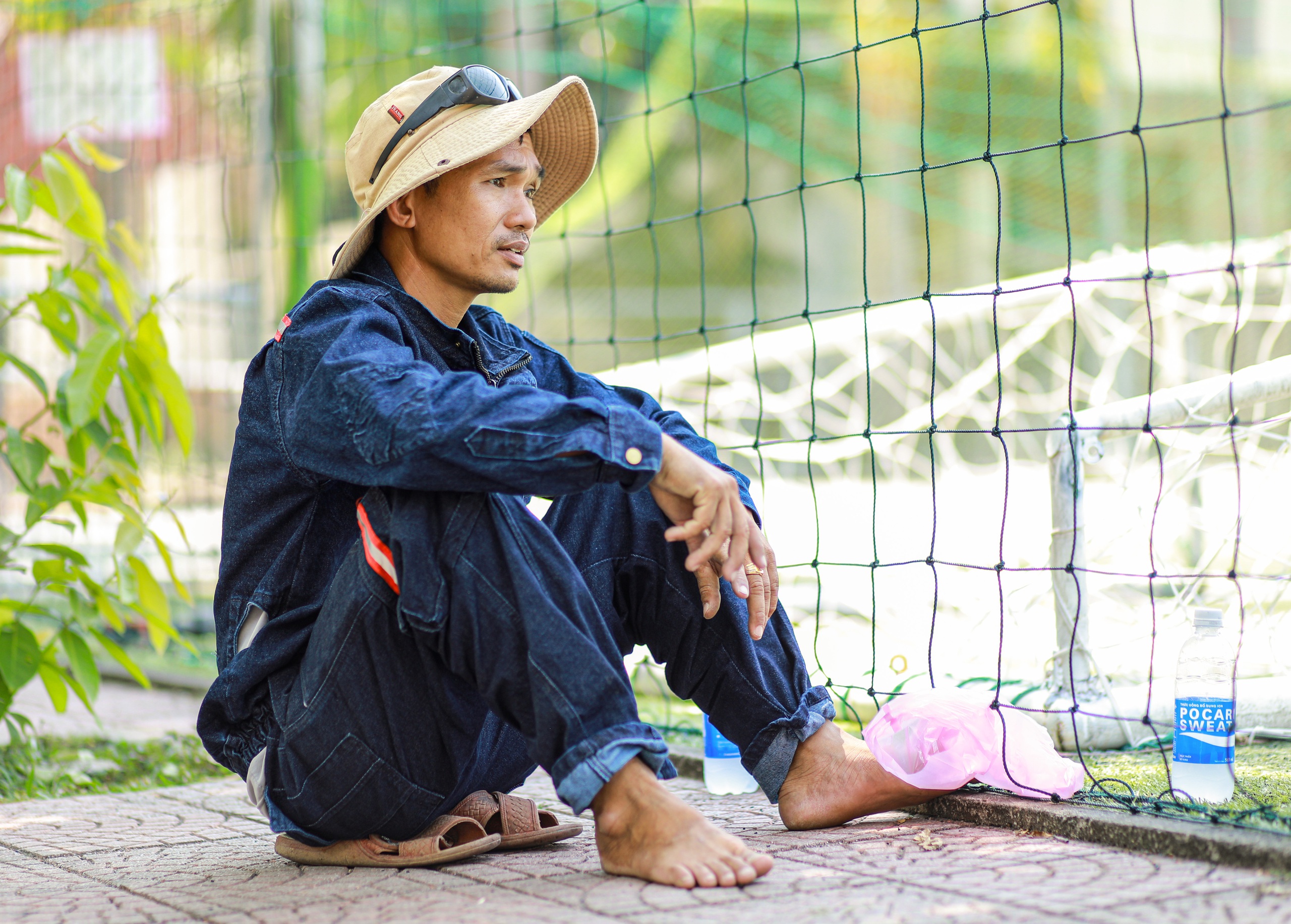 Tranh luận về tuổi 40 đang lo ‘cơm áo gạo tiền’, sao đã nghĩ đến ‘chuẩn bị tuổi già’? - Ảnh 1.