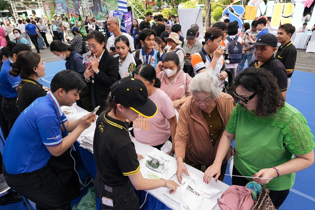 Du lịch hè 2026: Giá vé máy bay tăng mạnh, xu hướng điểm đến mới