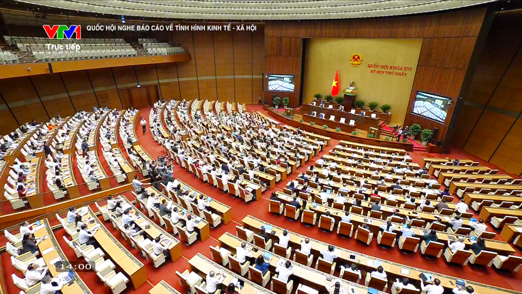 Tin tức sáng 10-4: Lãi suất liên ngân hàng hạ nhiệt, qua đêm về dưới 5% - Ảnh 1.