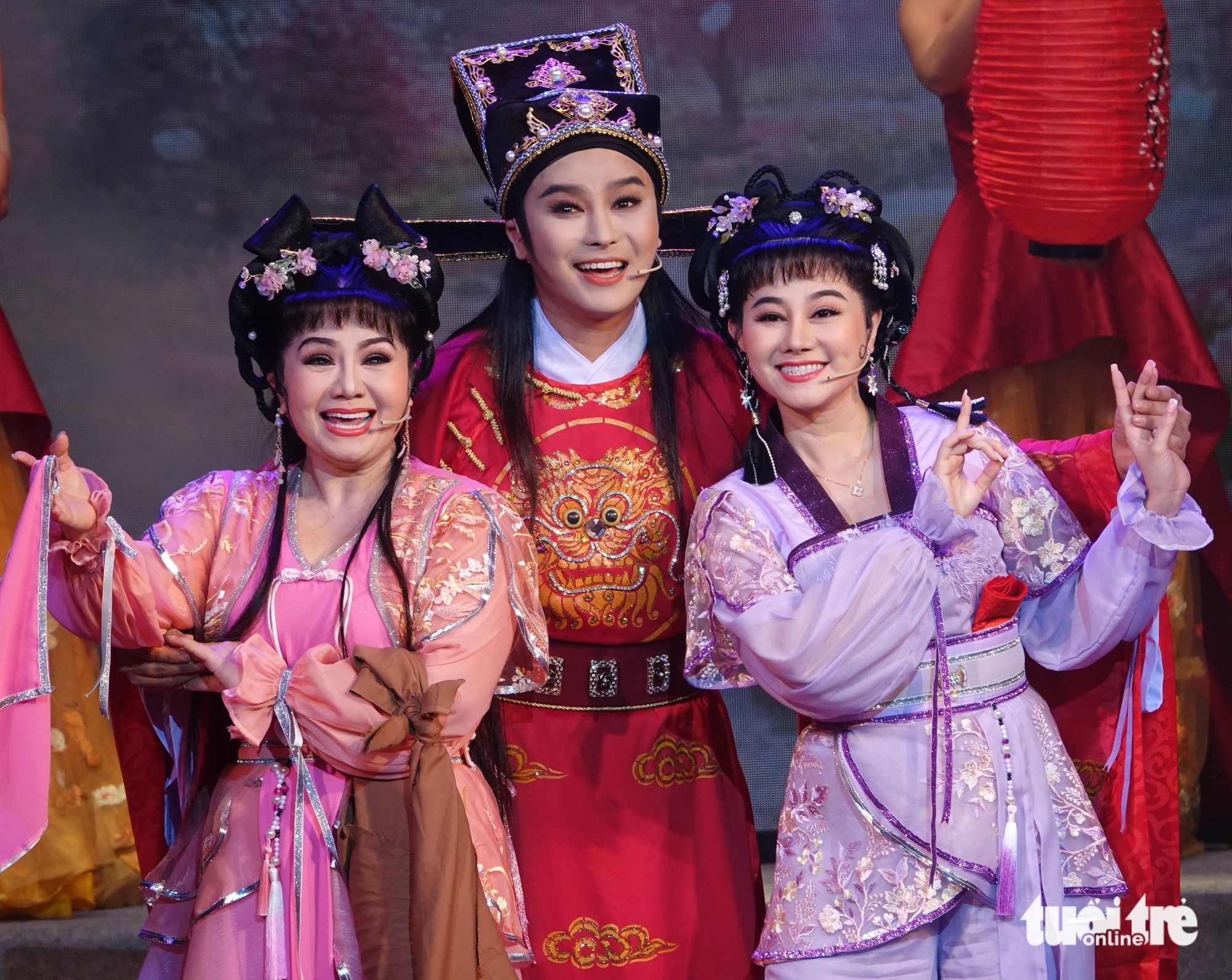 Chị em Tú Sương, Quế Trân liên tục đối đầu - Ảnh 5.