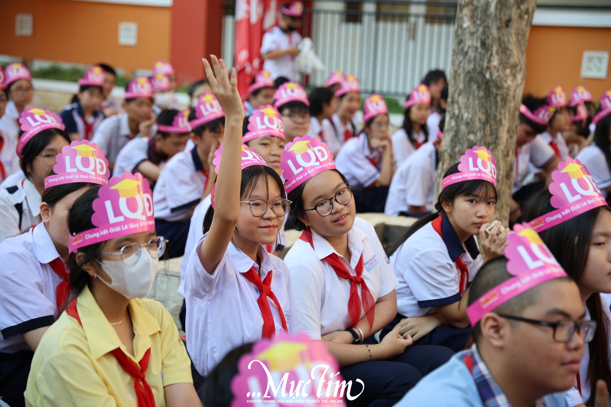 Thi Giải Lê Quý Đôn, hơn 650 học sinh bất ngờ được "trò chuyện" với chính mình trong tương lai- Ảnh 1.