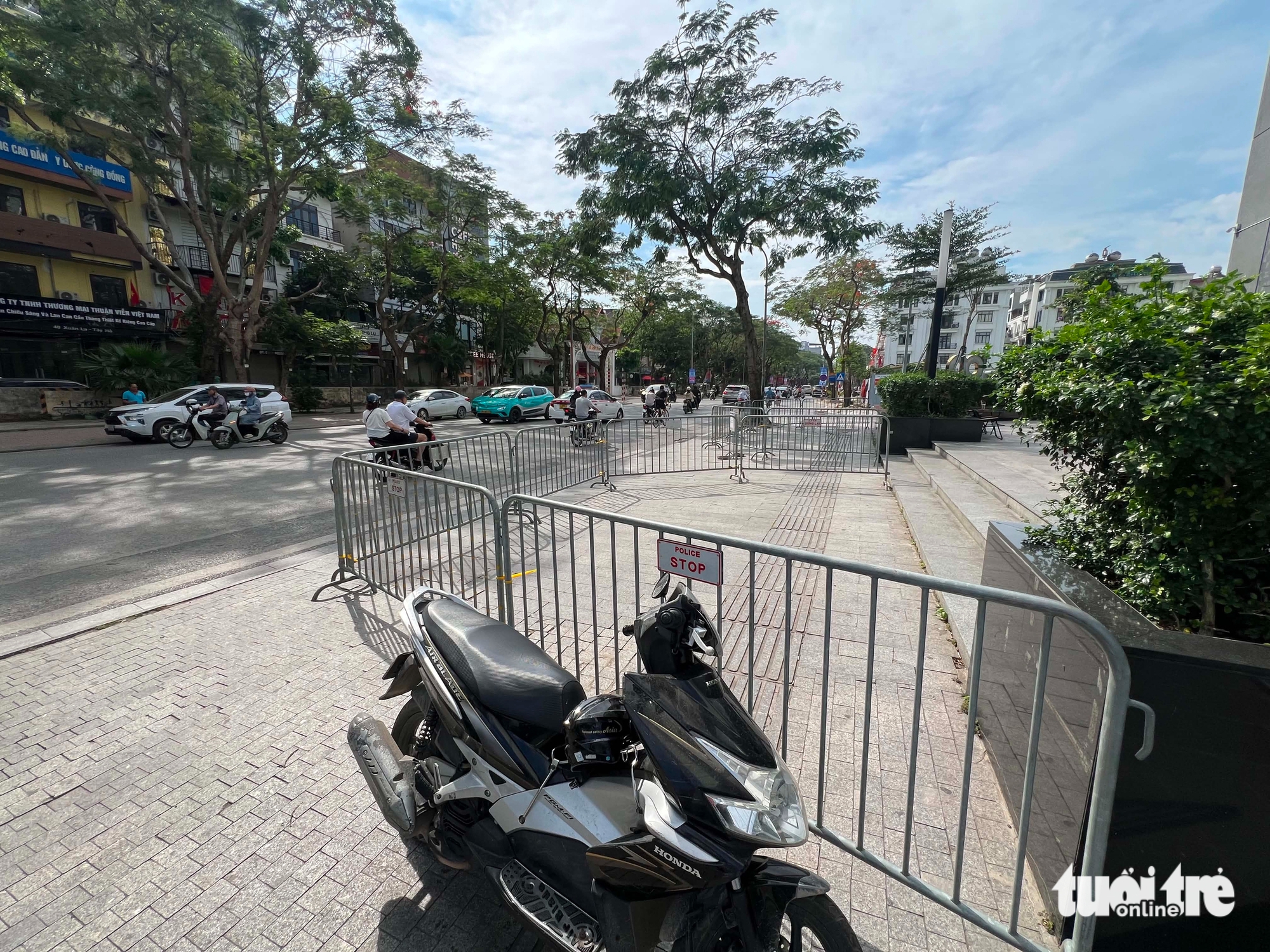 vỉa hè - Ảnh 1.