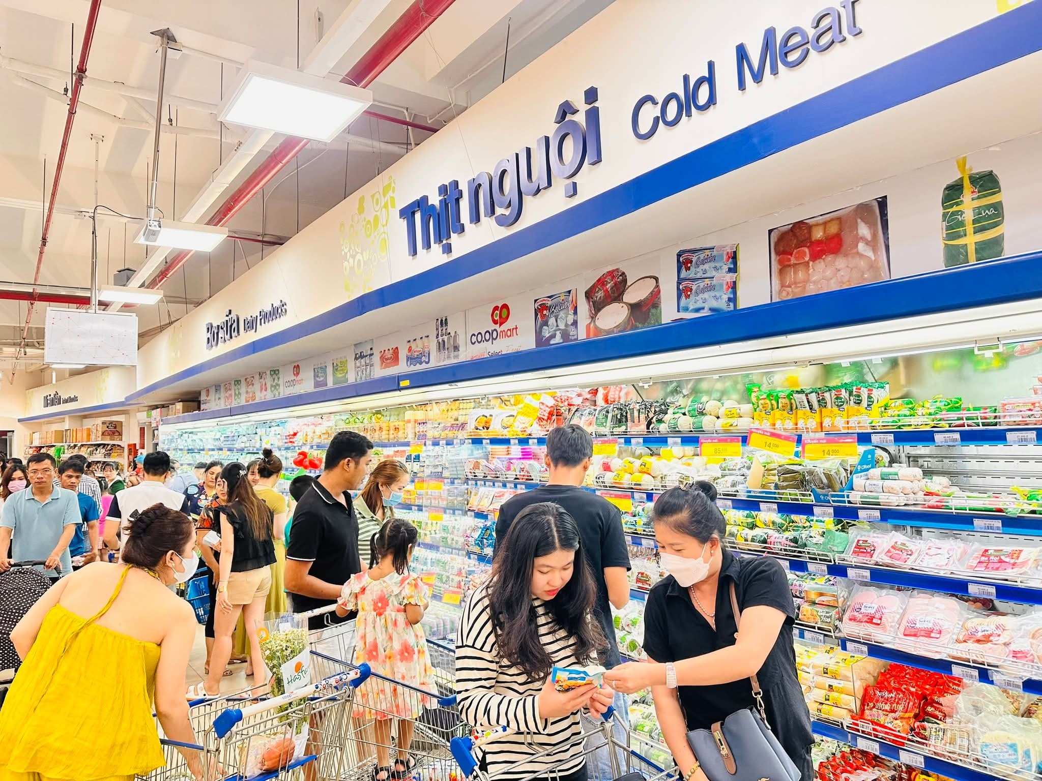 Saigon Co.op tung 'bão' khuyến mãi hè - Ảnh 4.