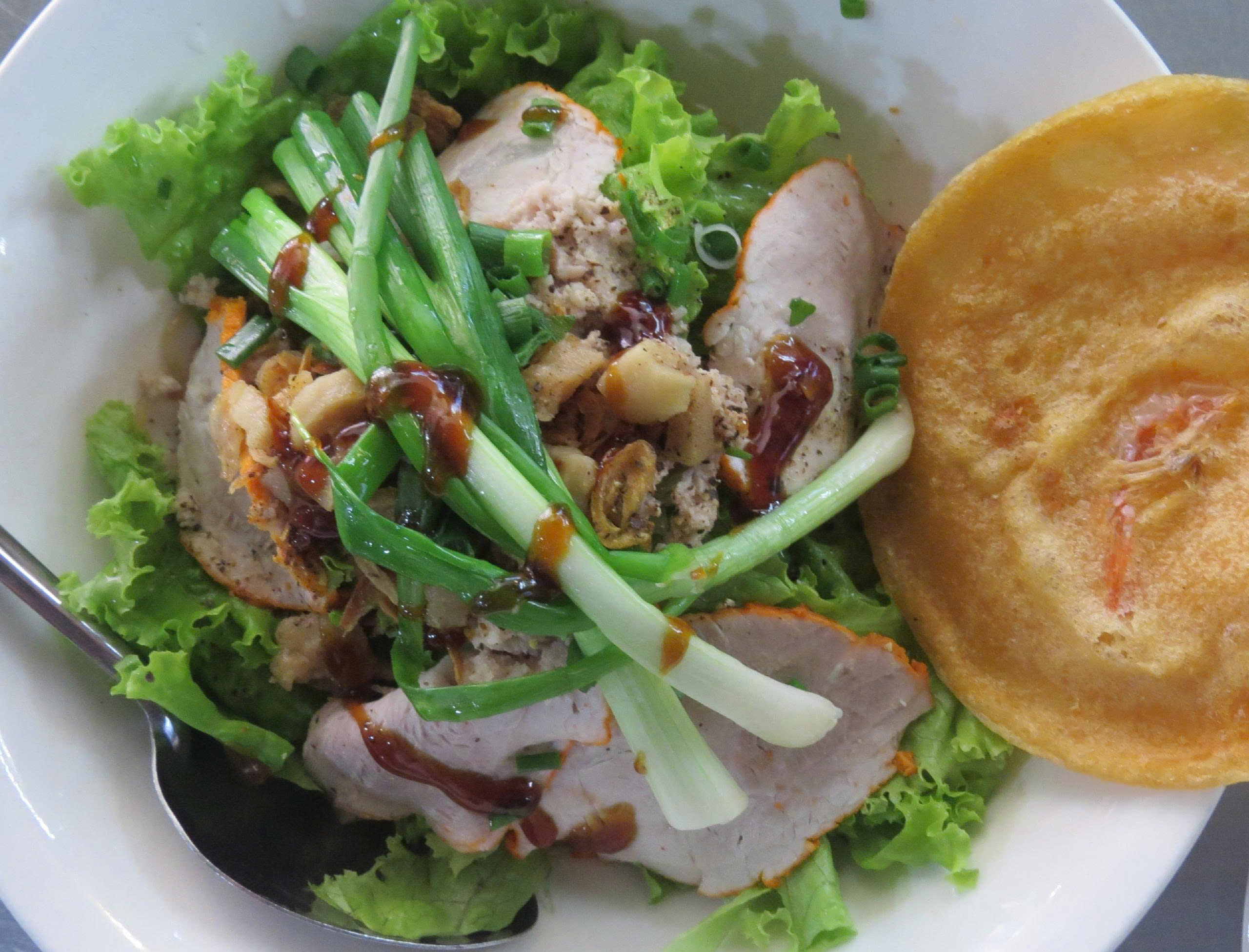 Dặm dài hủ tiếu - Kỳ 1: Những quán hủ tiếu đời người - Ảnh 1. Dặm dài hủ tiếu - Kỳ 1: Những quán hủ tiếu đời người - Ảnh 1.