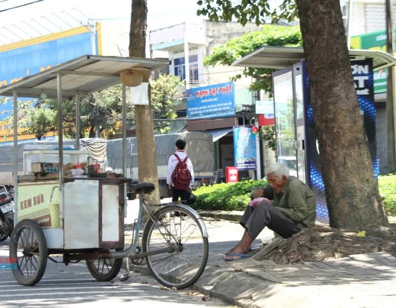 ông lão bán kem - Ảnh 4.