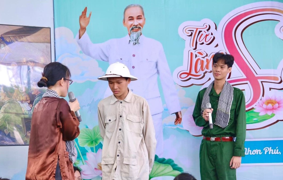 Đường sách - Ảnh 2.